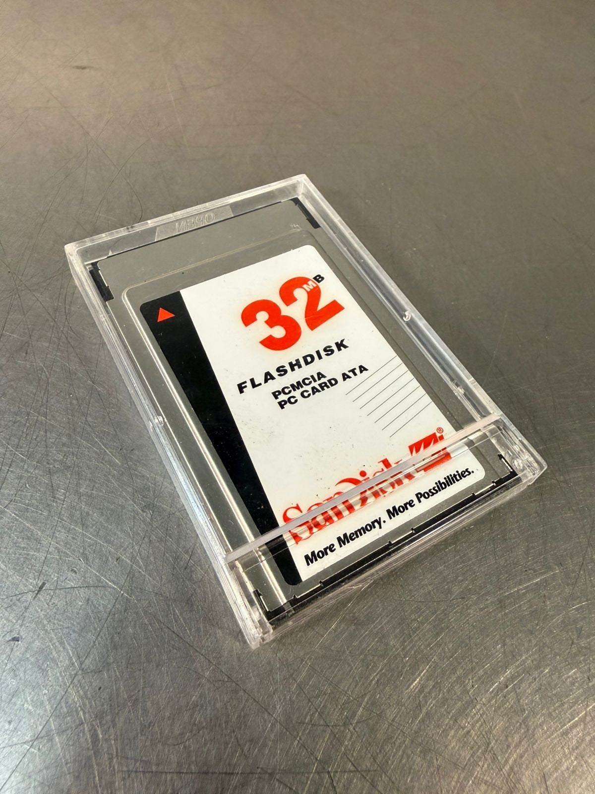 SanDisk  SDP3A-32-101-00 FlashDisk 32MB PCMCIA PC Card ATA         (5.4.2)