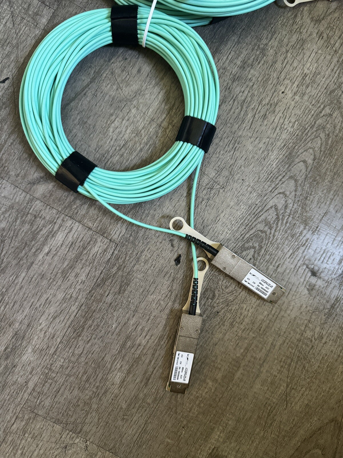 Active Optical Cable QSFP+ 40Gbps, 20M, Arista Compat/AOCQP40-020-AR(BIN461)
