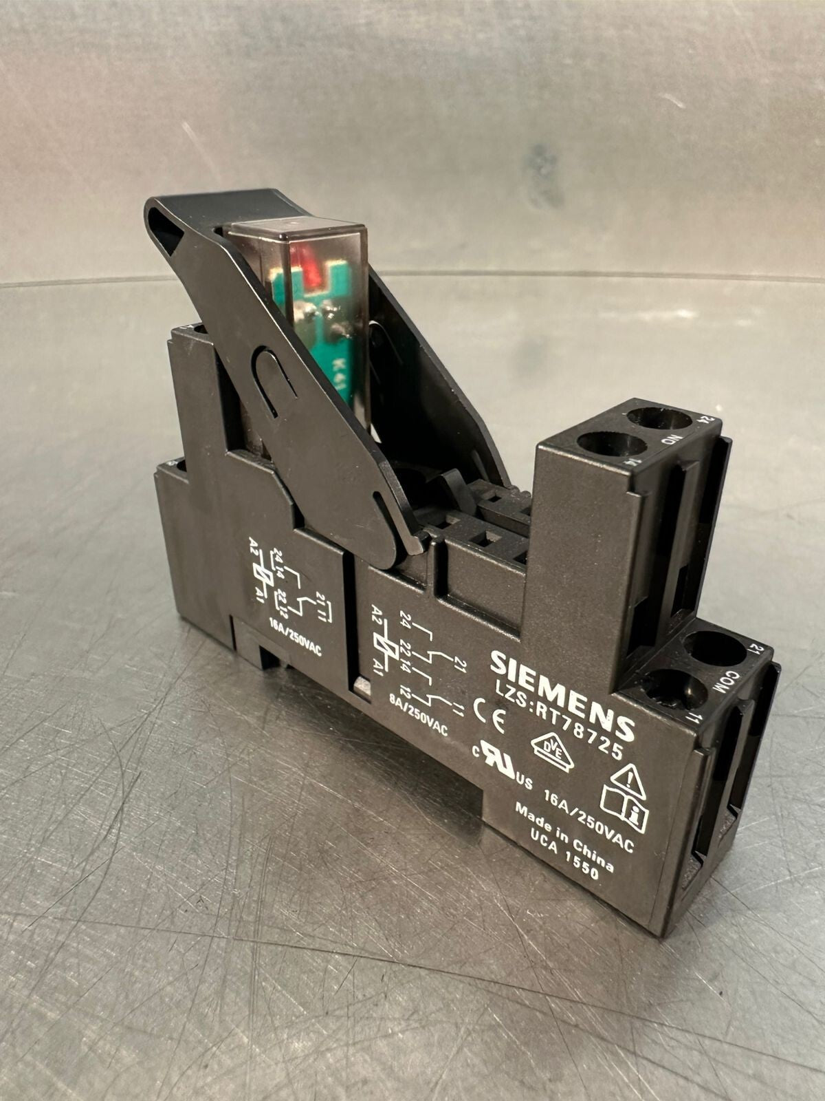 Siemens LZS:RT78725 Relay LZSRT78725                               (7.2.2)