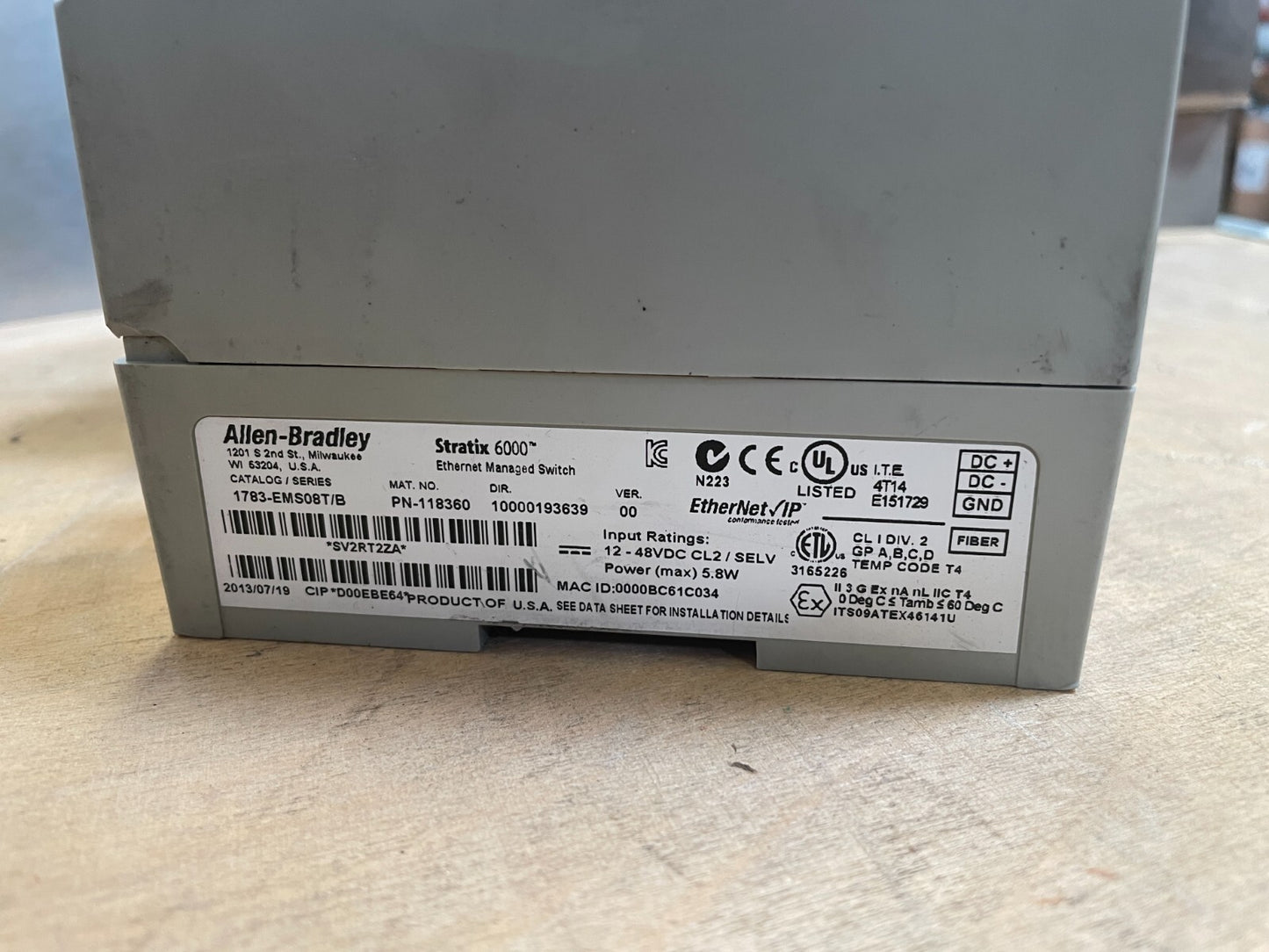 Allen Bradley stratix 6000 Grey Input 12-48VDC Ethernet Managed Switch(BIN4.4.4)