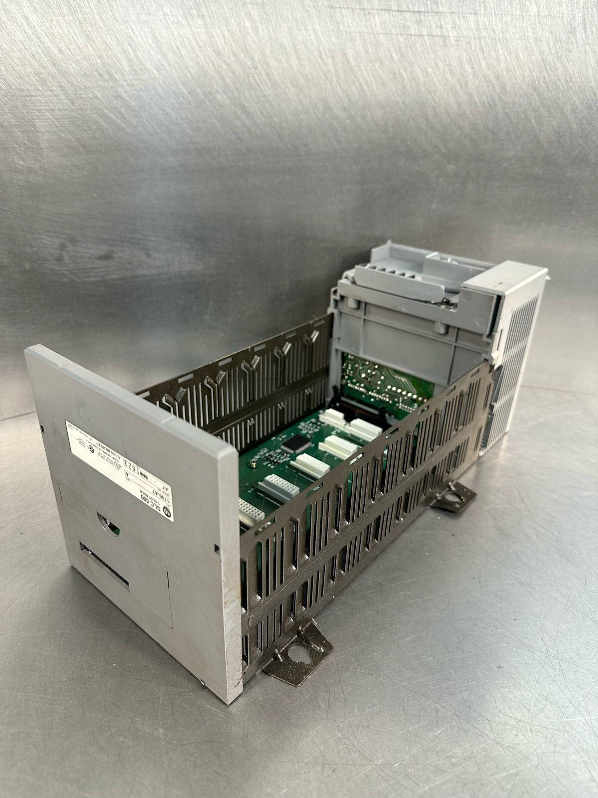 Allen Bradley 1746-A7 /A Slc 500 Chassis Rack Module 7-Slot Rack    (8.5.7)