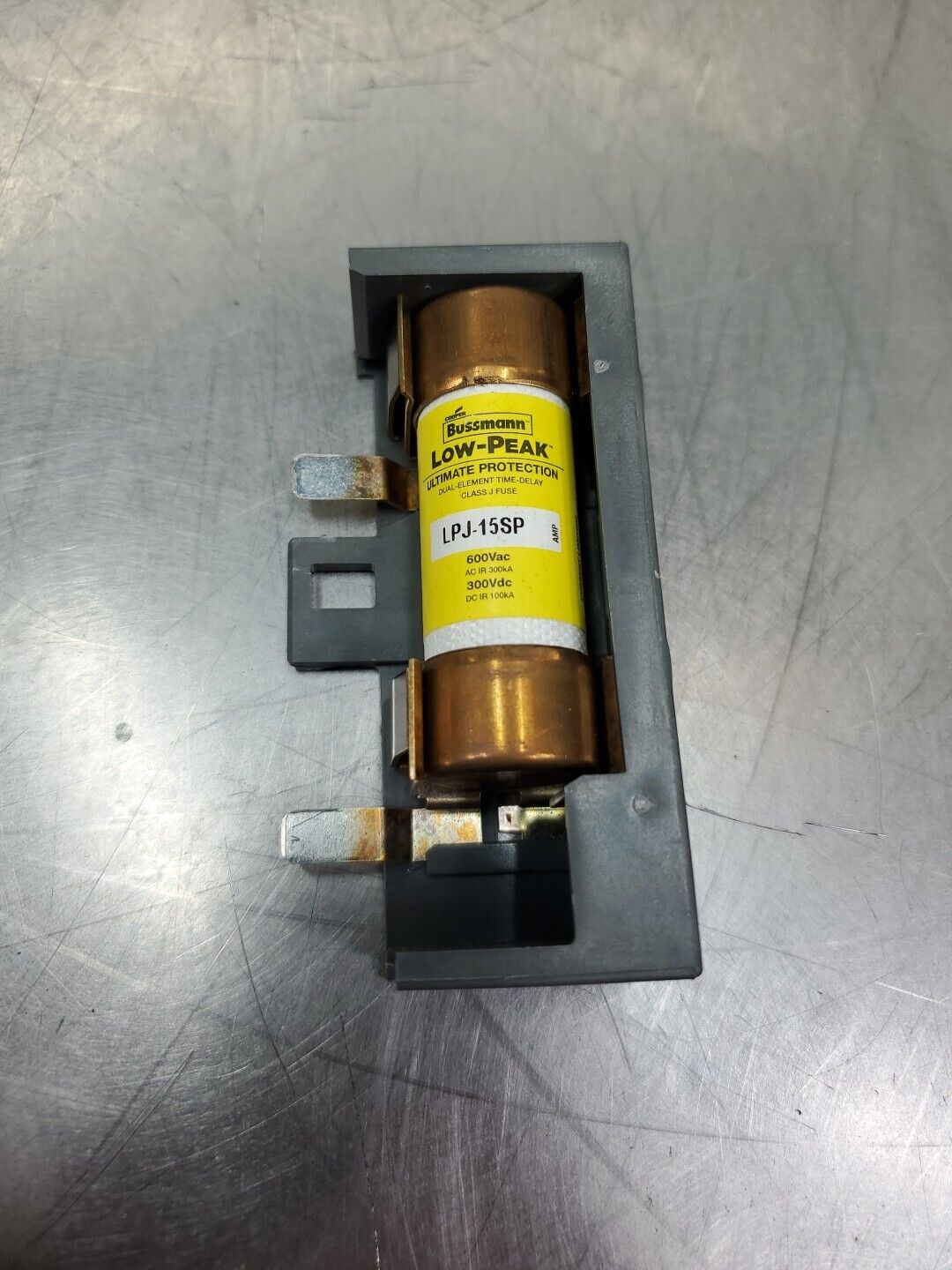 MERSEN M30J12 600VAC 30A Switch w/3-Bussman LPJ-15SP Fuses.                4B-36