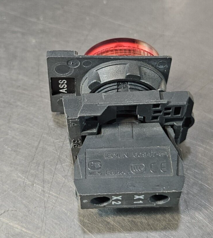 Telemecanique ZBV-6 Red push button                                     (BIN642)