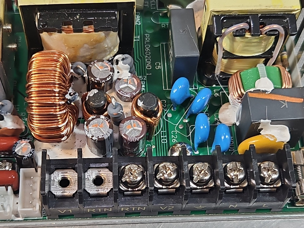 Aps APS302RDU-2490 REV:B 100-240V (~) 47-63HZ 6AMAX APS302RDU              (724)