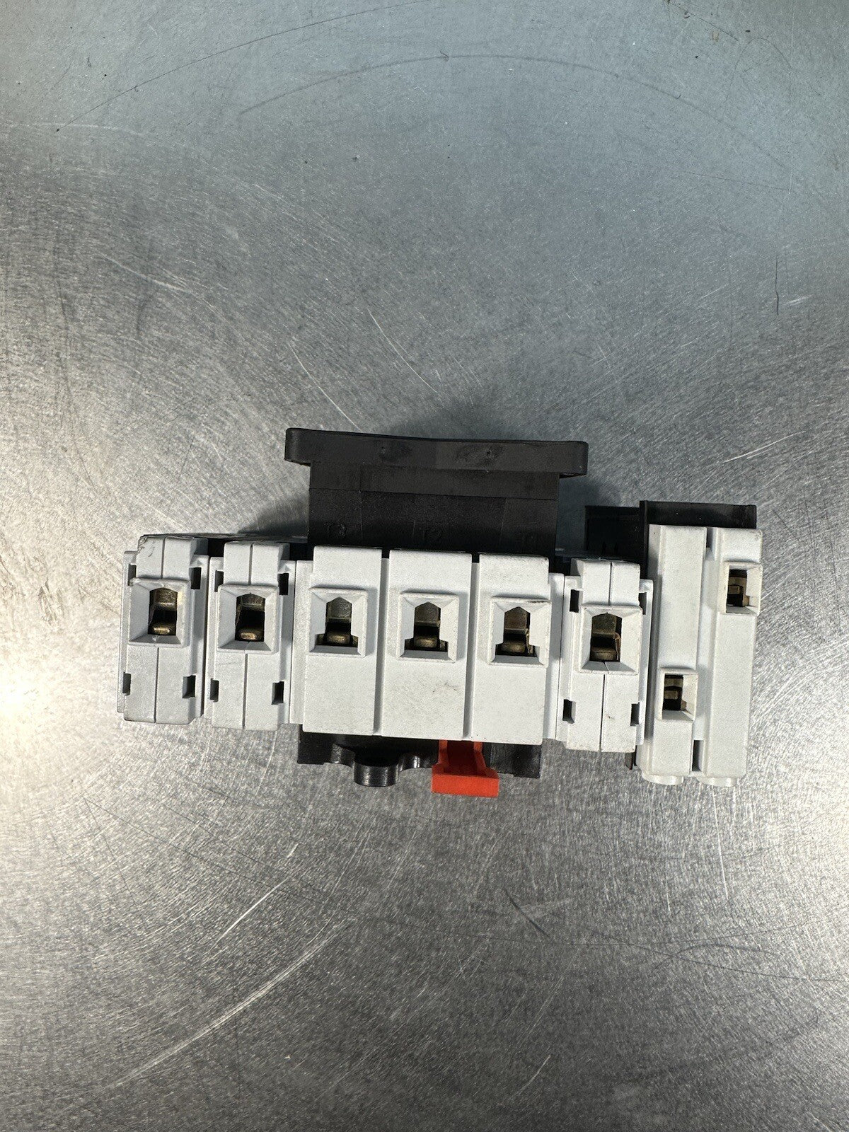 LOT OF SCHNEIDER ELECTRIC SWITCH LOADBREAK MODULE (BIN-1.5.1)