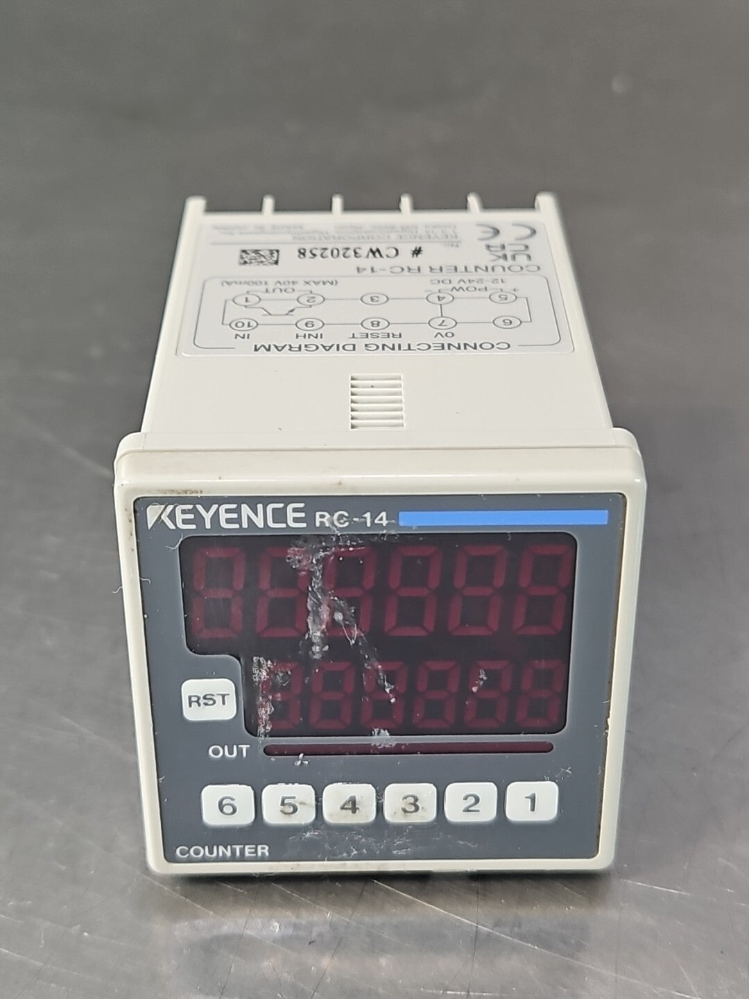 Keyence RC-14 RC14 Digital Electronic Counter Controller                (BIN313)