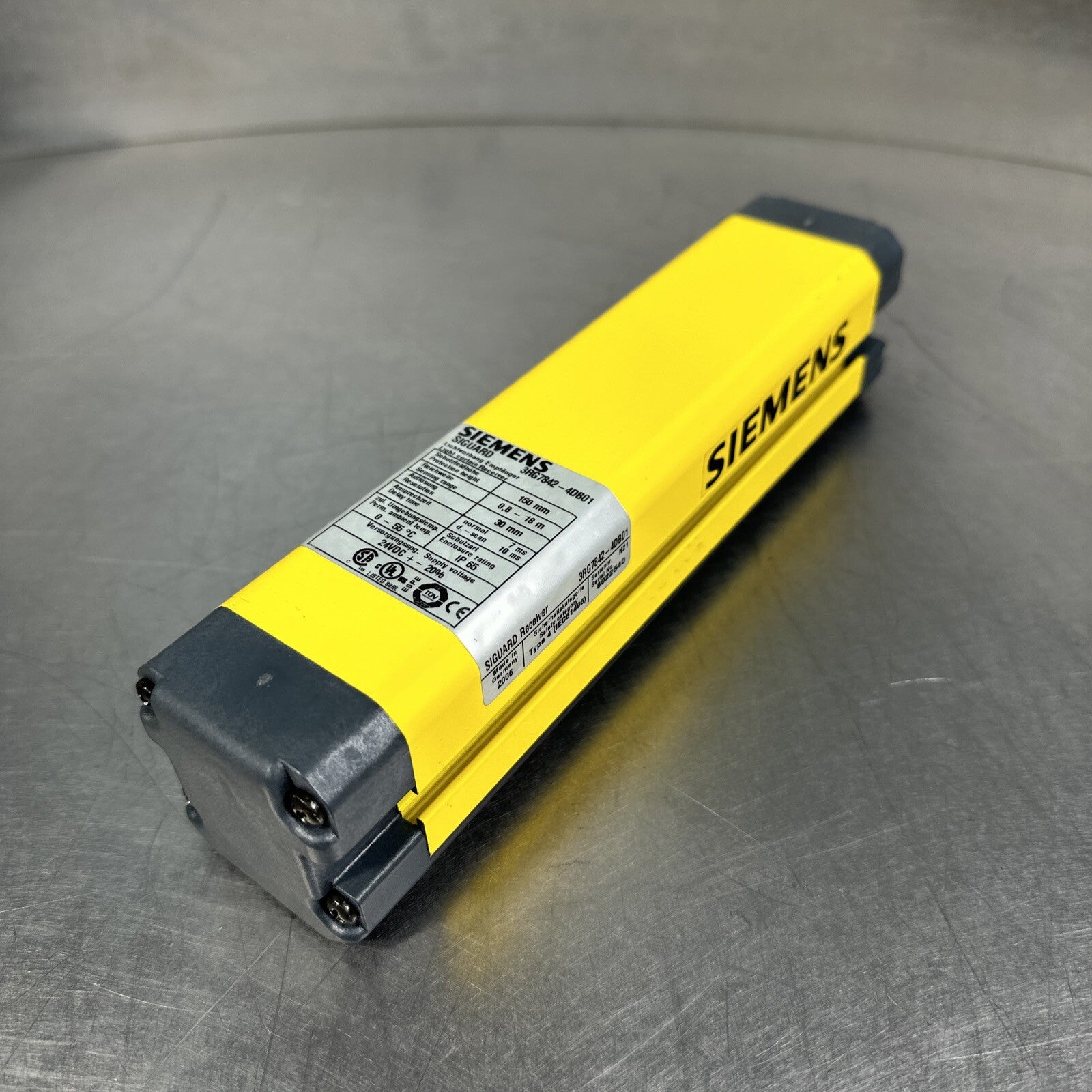Siemens 3RG7842-4DB01 Siguard Light Curtain Receiver (BIN-1.1.1)