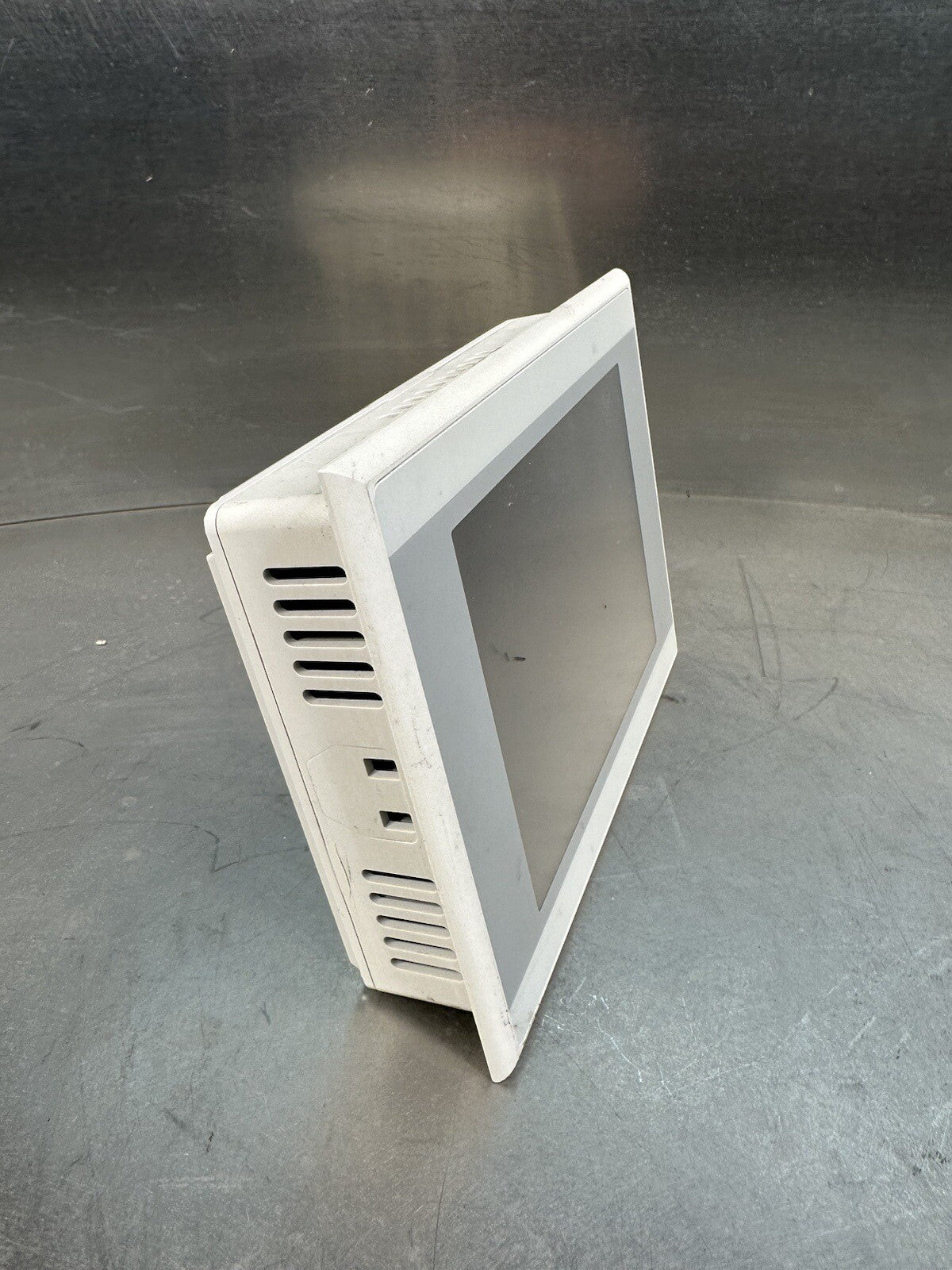 EATON CORPORATION XV-102-D4-57TVRG-10 / XV102D457TVRG10    (BIN-1.5.3)