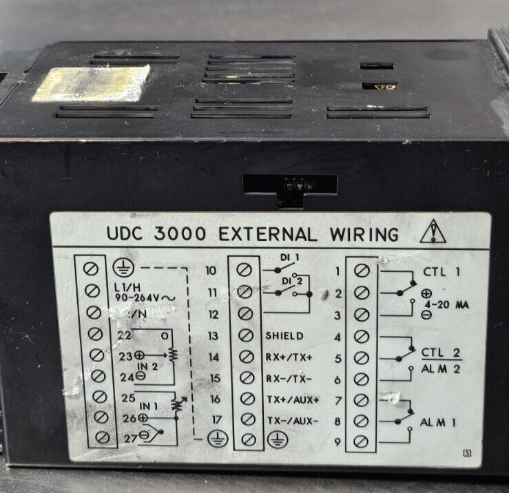 Honeywell UDC3000 Universal Digital Limit Controller                    (BIN634)