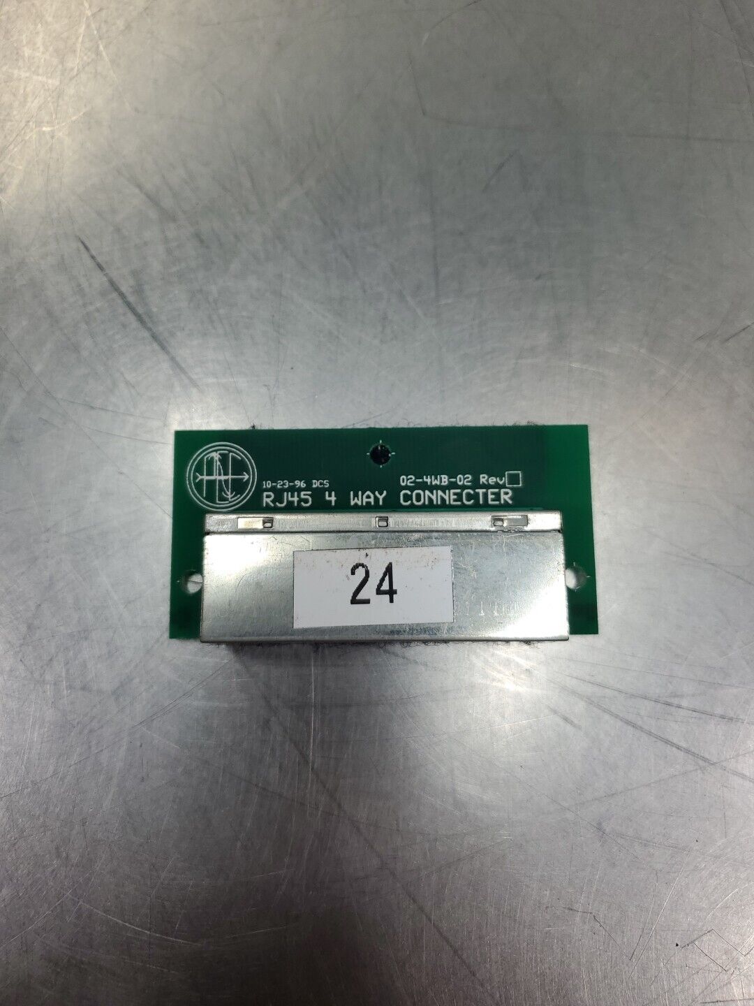 DCS 02-4WB-02 Board RJ45 4 Way Connector.                                  5D-15