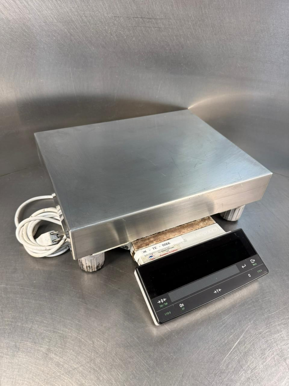 Mettler Toledo SR16001DR 100-240v 350ma 50/60Hz                   (11.4.3)