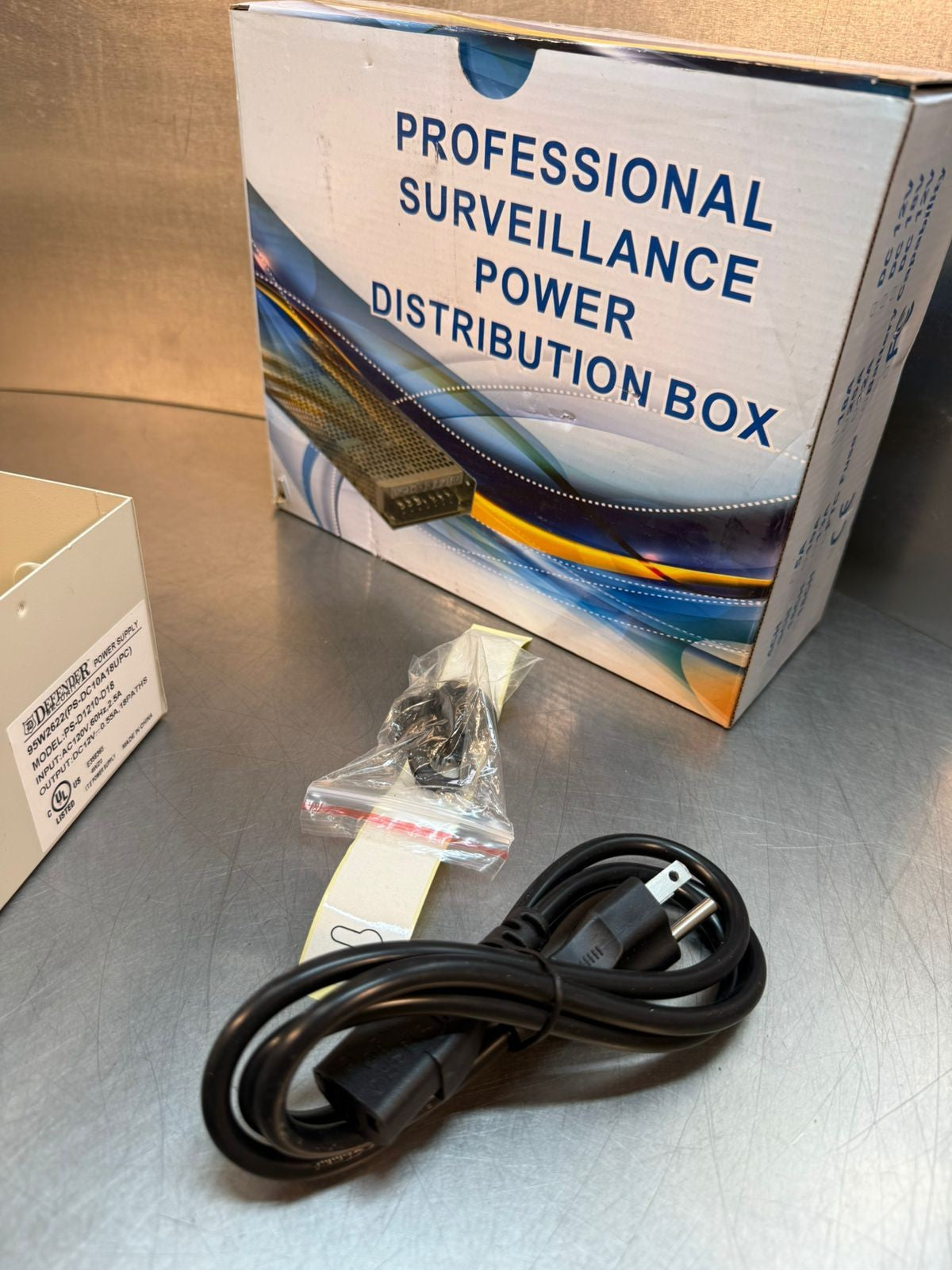 Defender PS-DC10A18UPC / PS-D1210-D18 Prof.pwr Distribuition Box   (6.5.1)