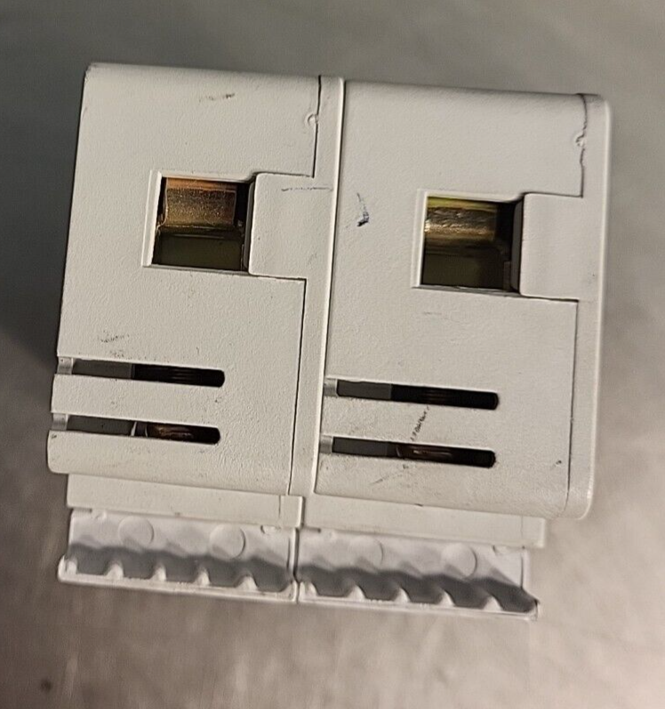 Cooper Bussmann CH30J2I 2 Pole Class J Fuse Holder 30A 600V (BIN 3.2.3)