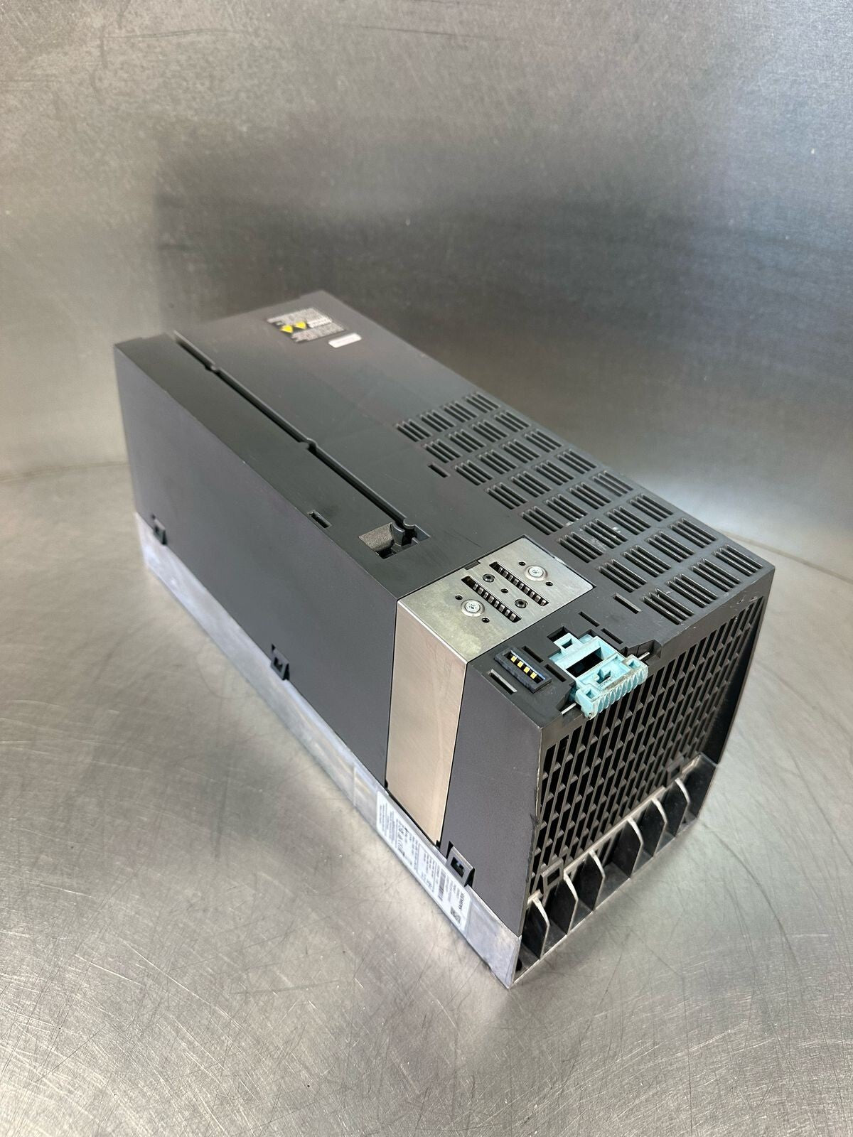 Siemens 6SL3210-1PC22-8UL0 Sinamics PM240-2                  (4.5.2)