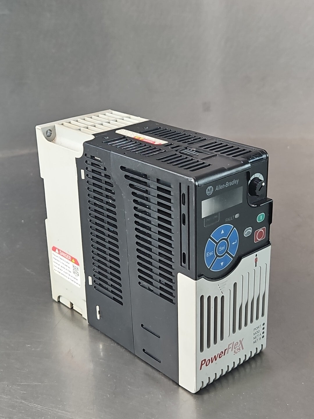 Allen bradley 25B-D4P0N104 PowerFlex 525 AC Drive                       (BIN311)