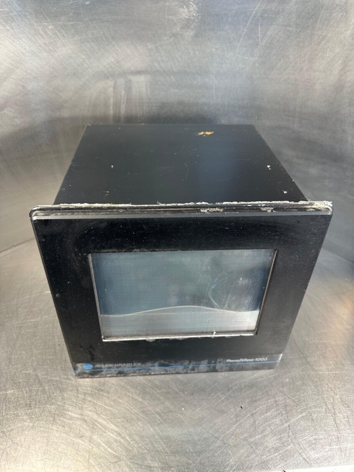 Allen Bradley PanelView 1200  2711-TC1X ser. F  (2B-04)