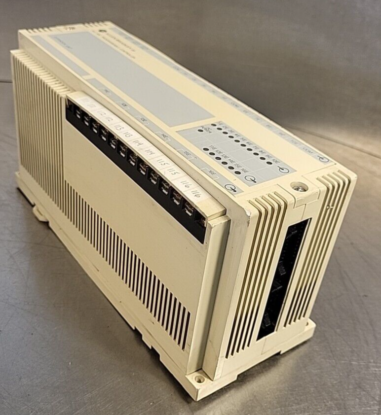 Allen Bradley SLC 100 1745-E105Program.Control. Ser C      (BIN 3.5.1)