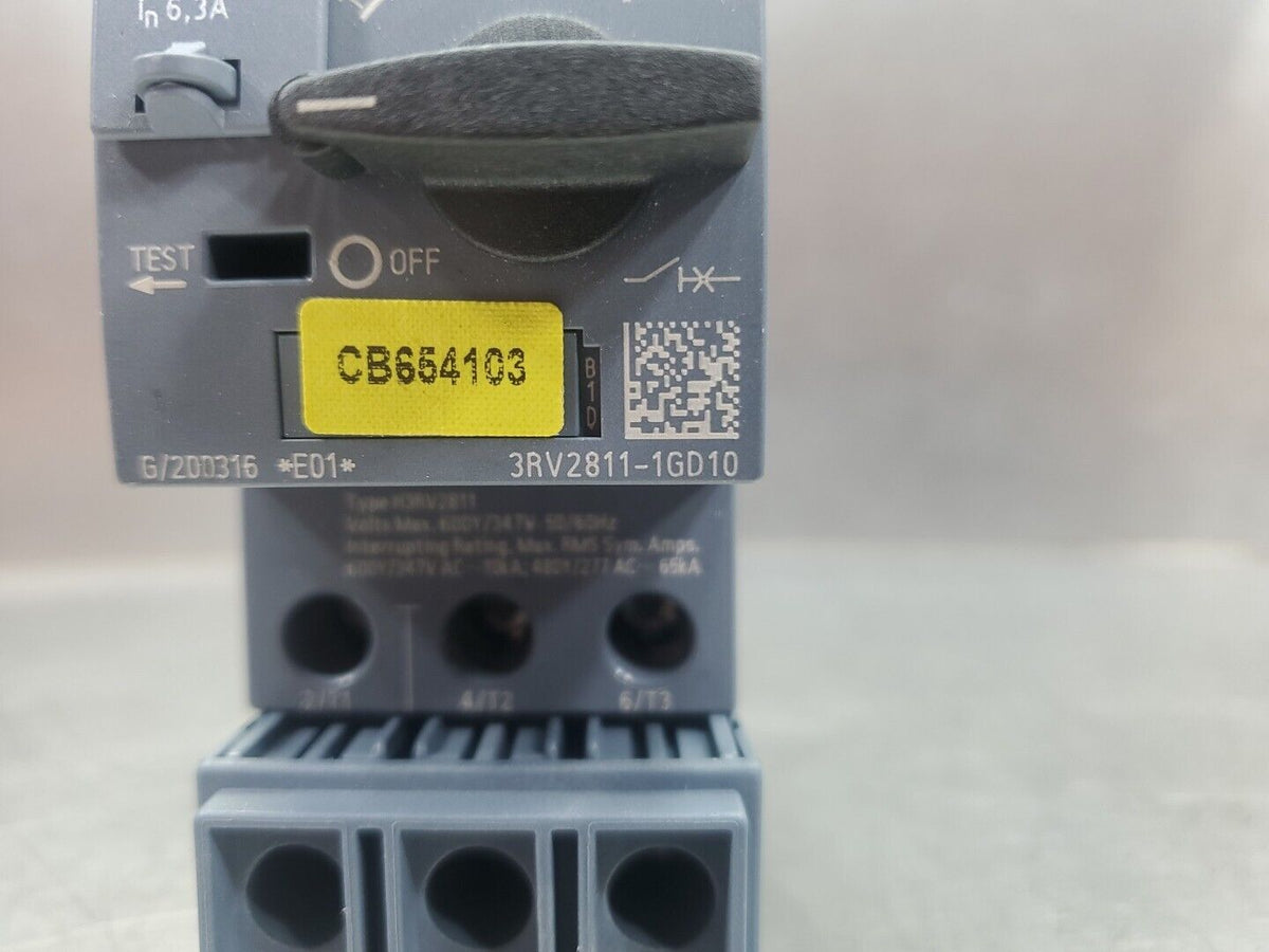 44038323