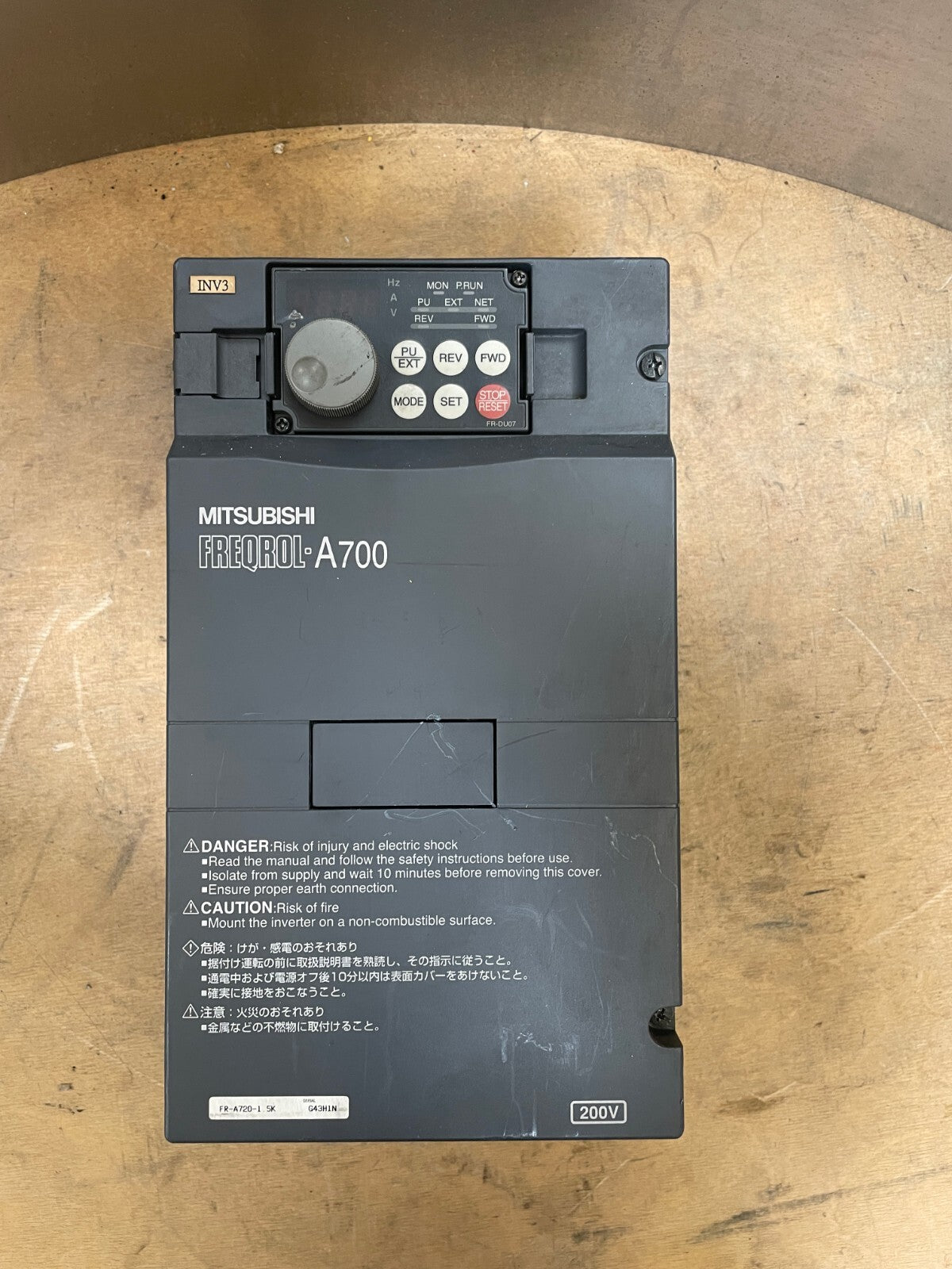 Mitsubishi Electric FR-A720 Black 200-Volt 5-60Hz 9.6-10.5A PLC Inverter Drive