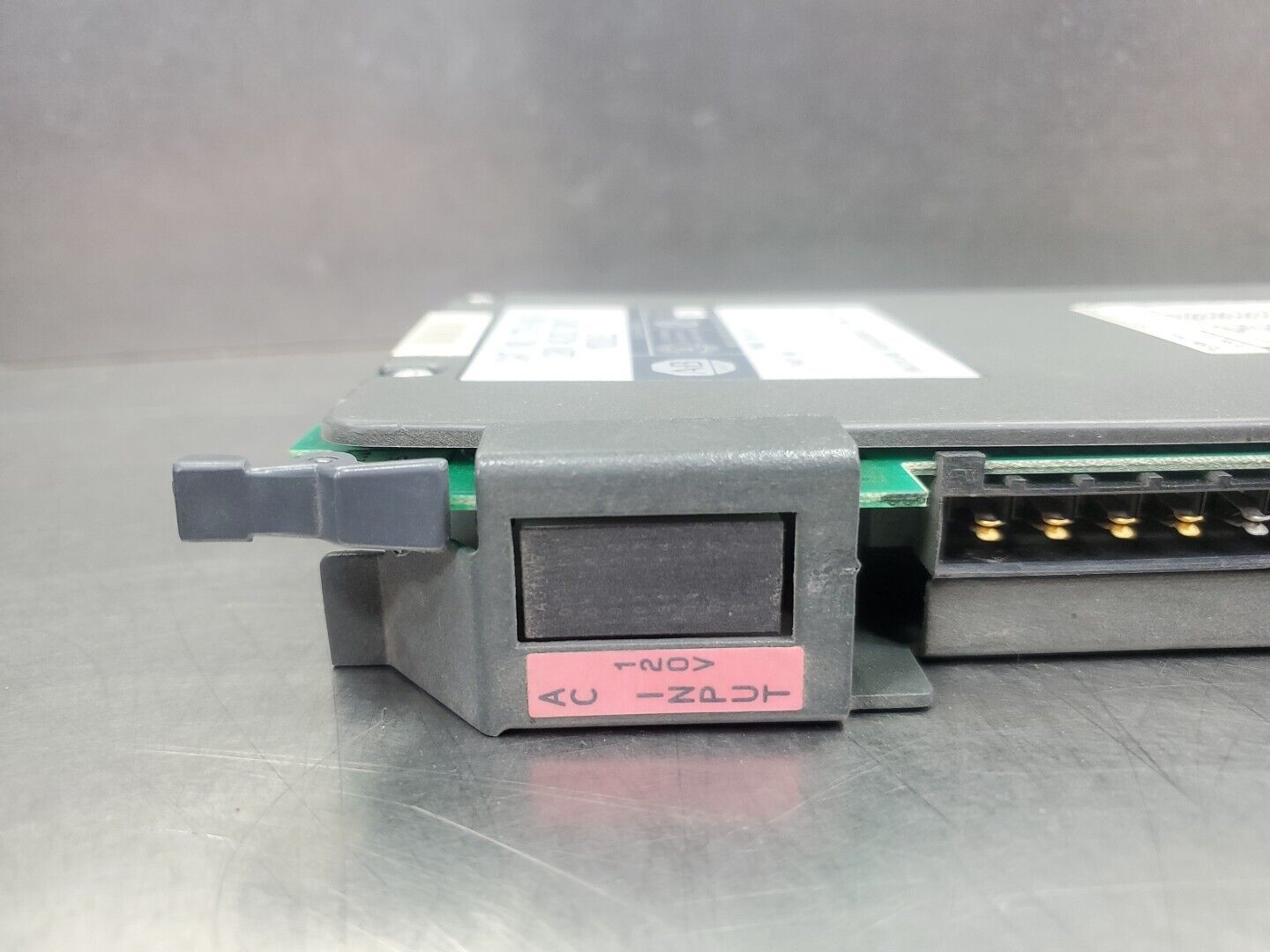 Allen Bradley 1771-IAD/B 120V AC/DC Input Module.                          3E-36