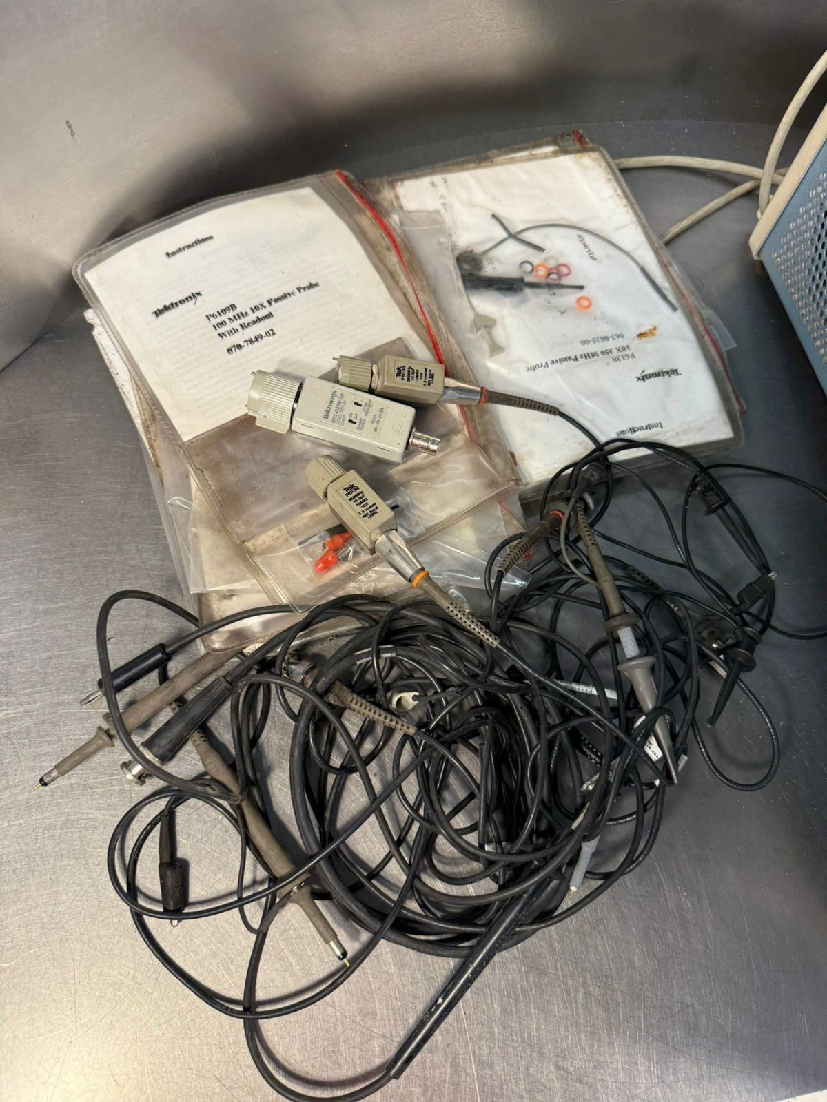 Tektronix TDS 460A 4Channel Digitizing Osciloscope 400Mhz 100Ms/s (10.4.1)