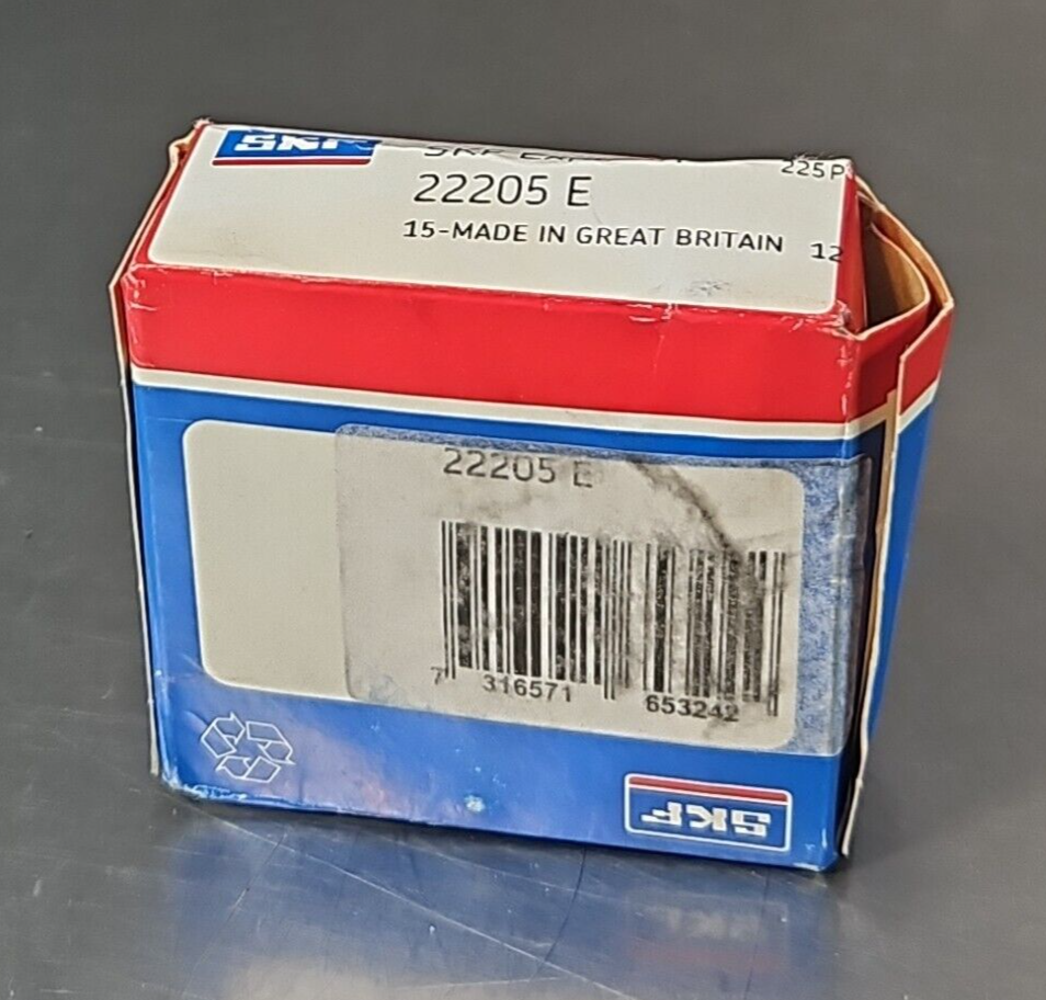 SKF 22205 E/C3  Spherical Roller Bearing                                (BIN345)