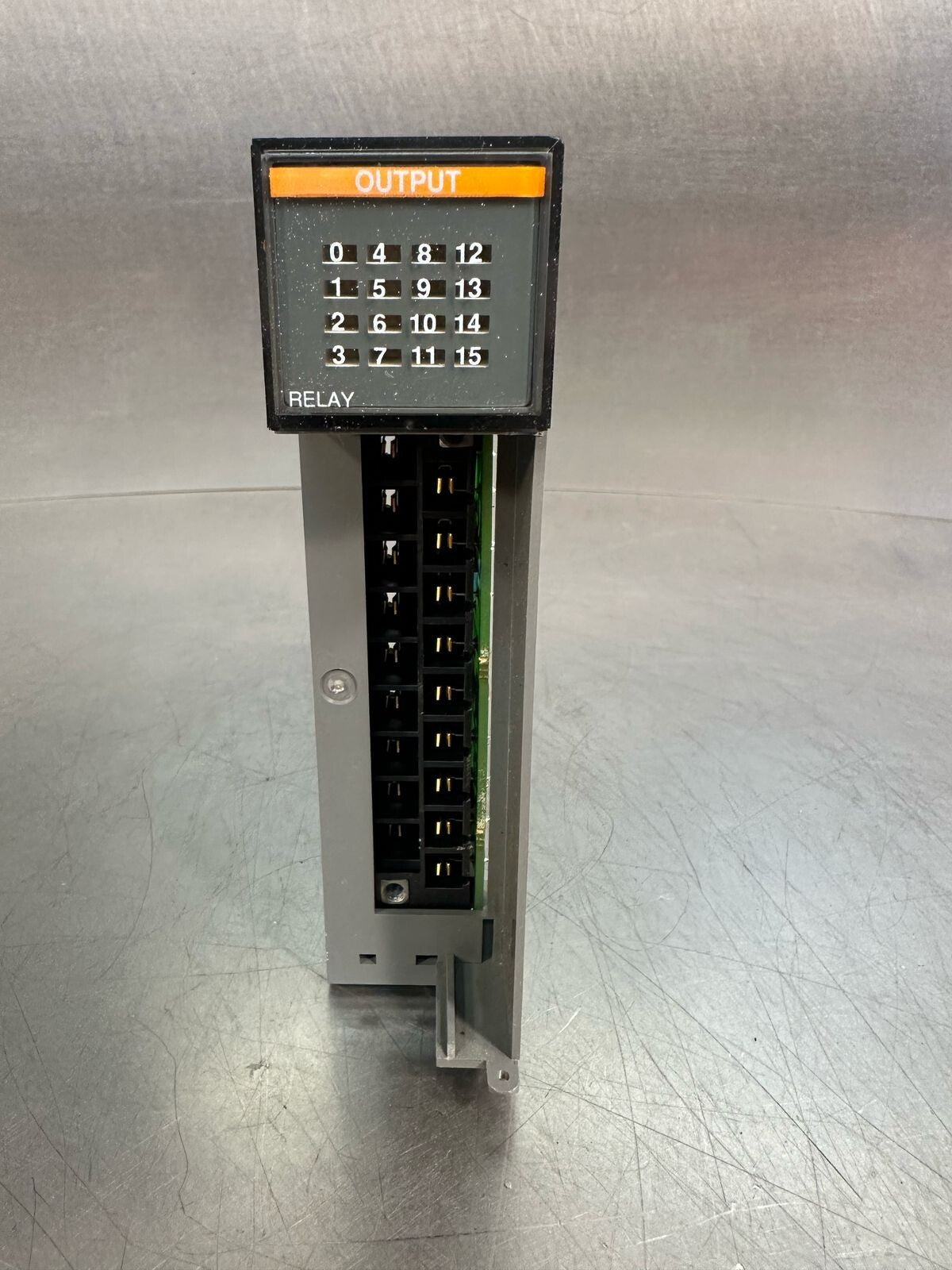 Allen Bradley 1746-0W16 /C SLC 500 Output Mod                       (7.3.4)