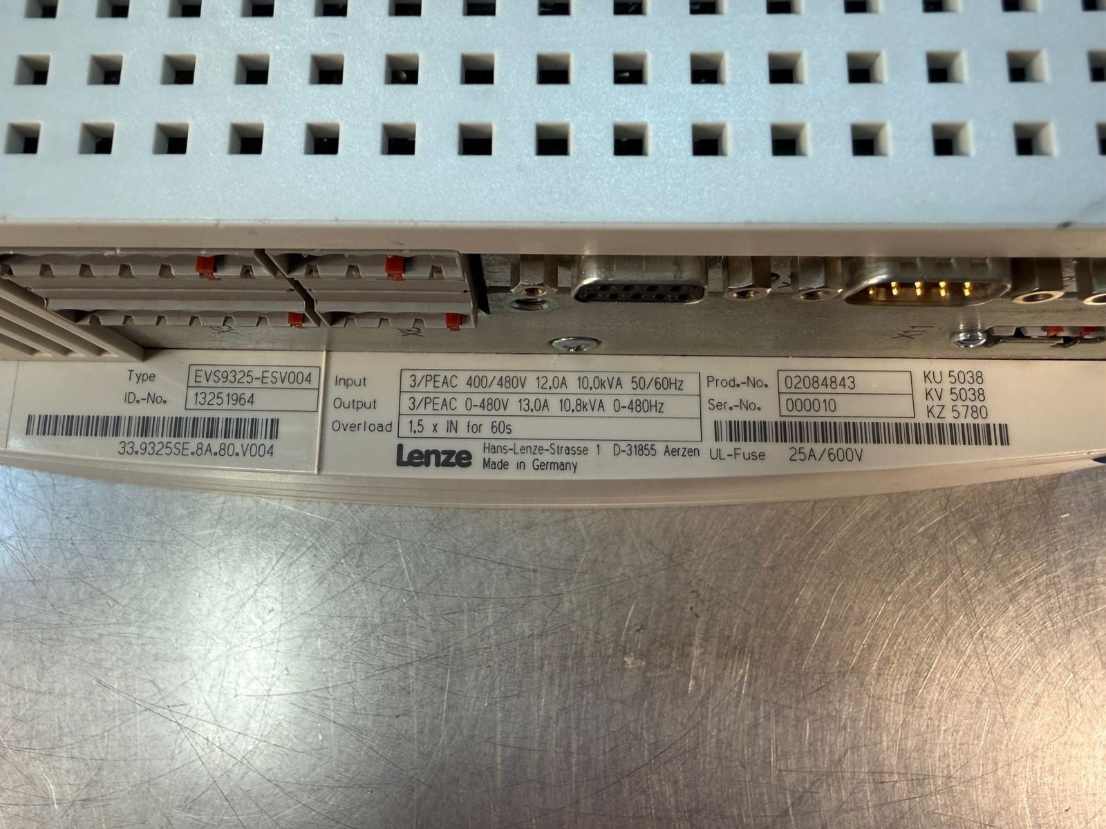 Lenze EVS9325-ESV004 - 13251964 – 02084843                        (12.4.2)