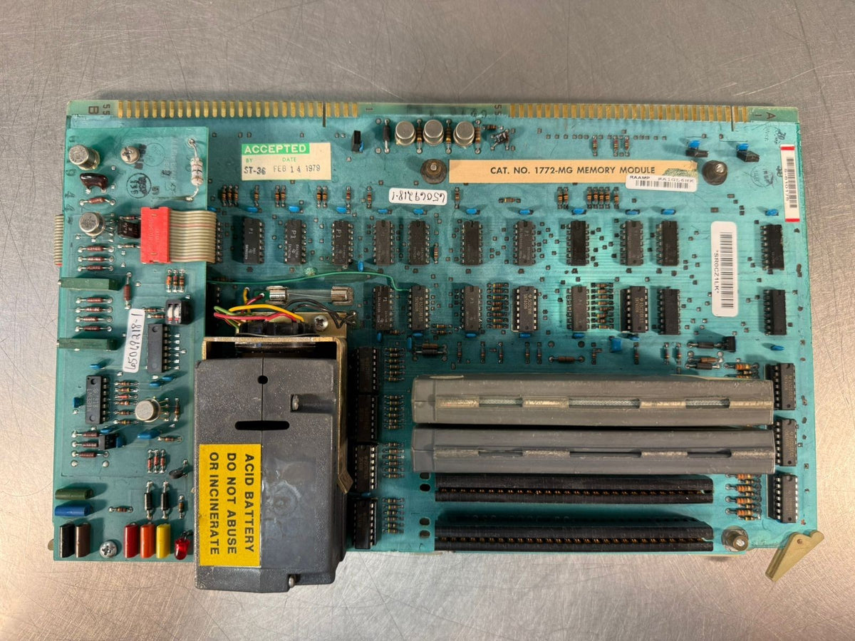 Allen Bradley 1772-MG Memory Mod. W/ 1772-MR Memory Segment   (6.3.3)