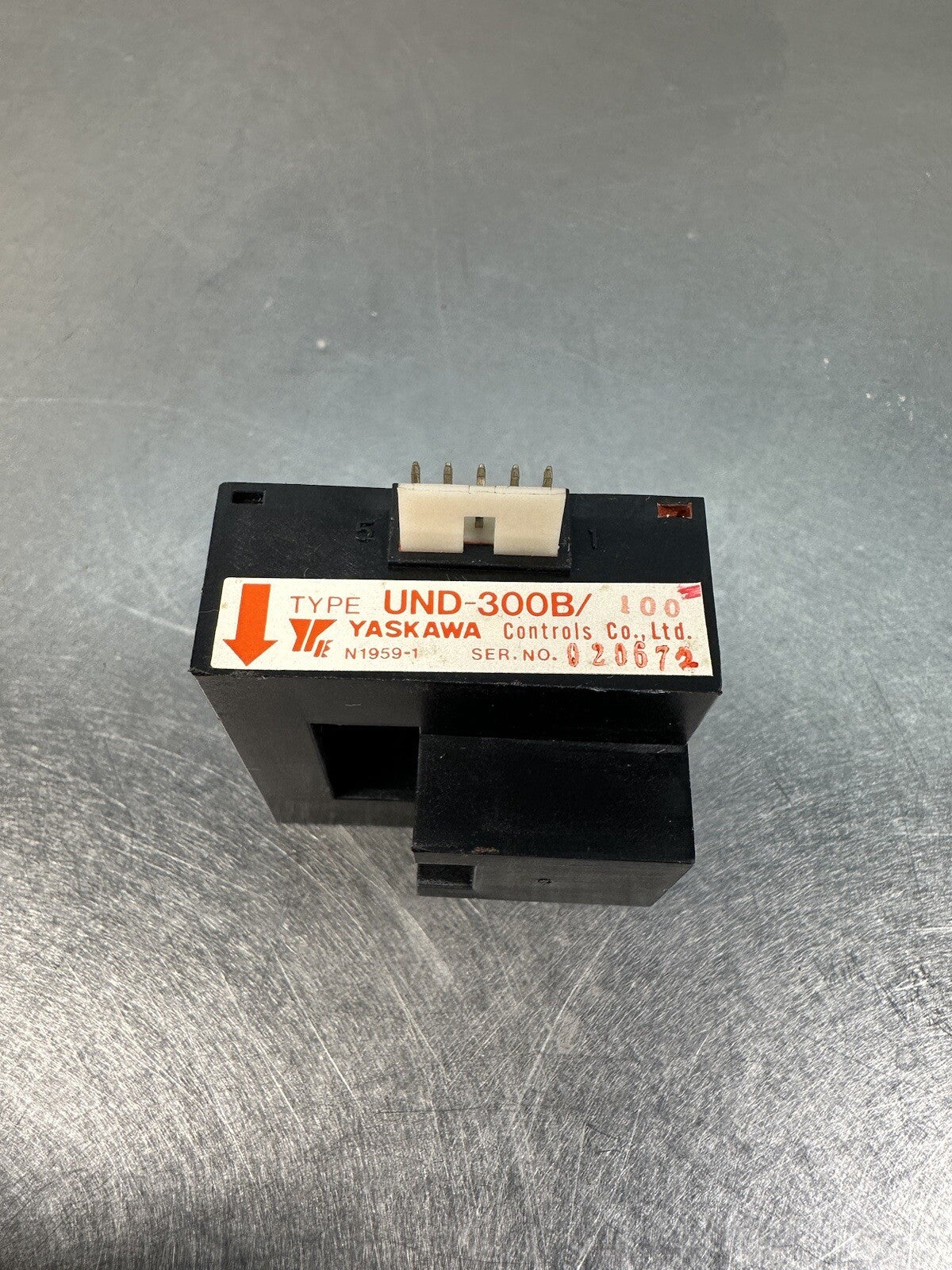YASKAWA CURRENT TRANSFORMER MODULE UND-300B/100 (BIN-1.5.1)