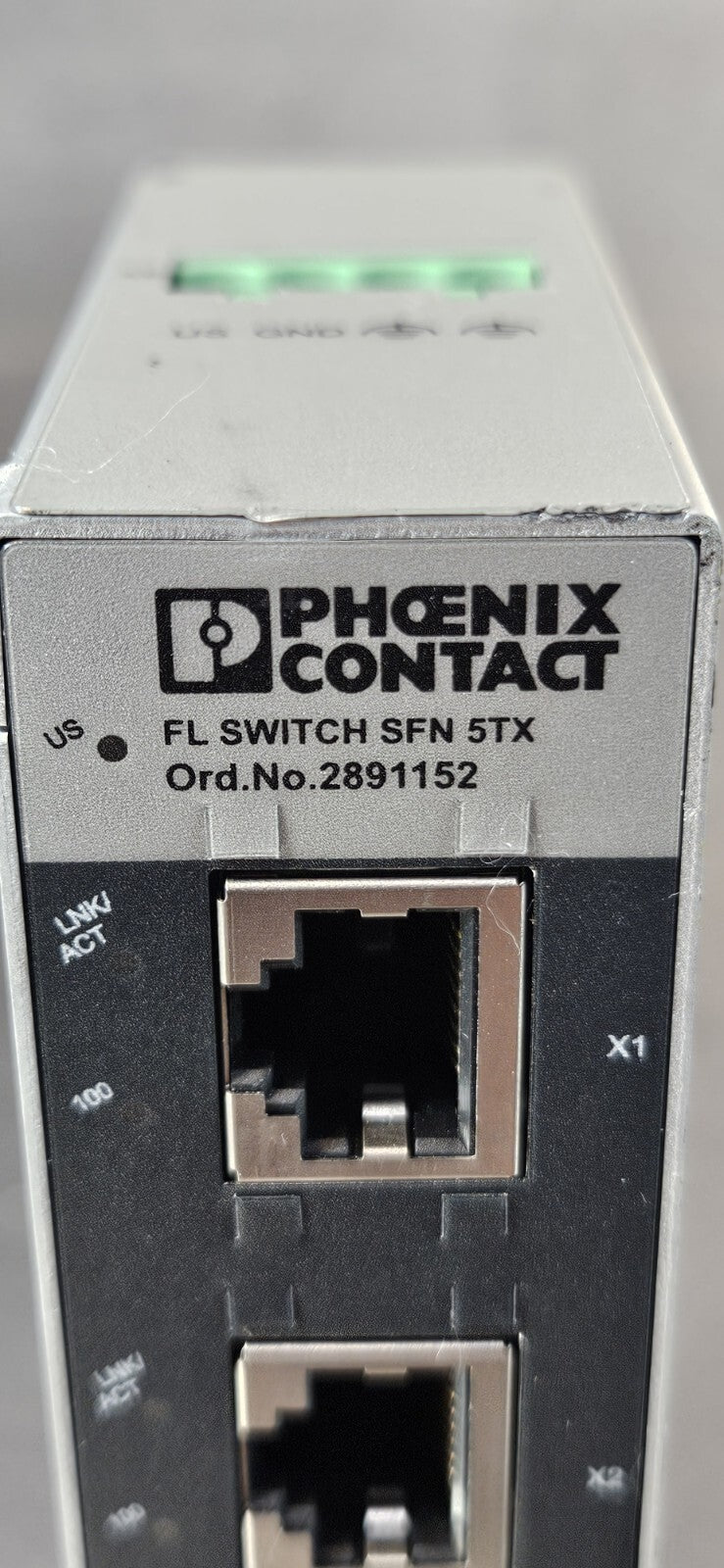 Phoenix Contact FL SWITCH SFN 5TX  Ethernet Switch                      (BIN531)