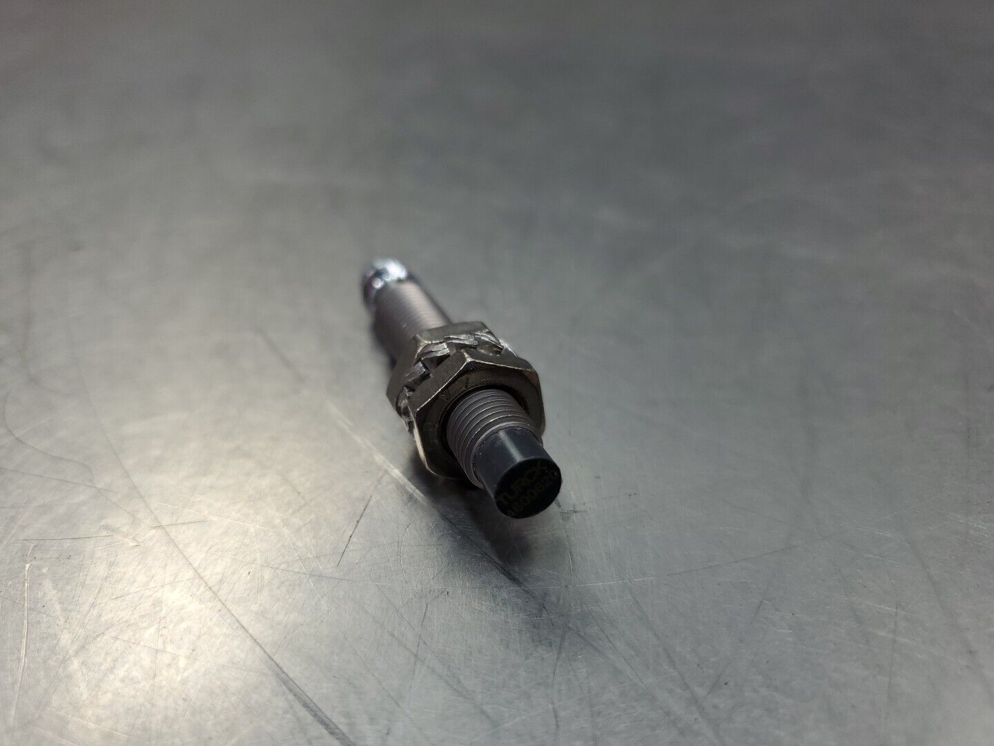 TURCK 4600620 Proximity Sensor.                  5E-19