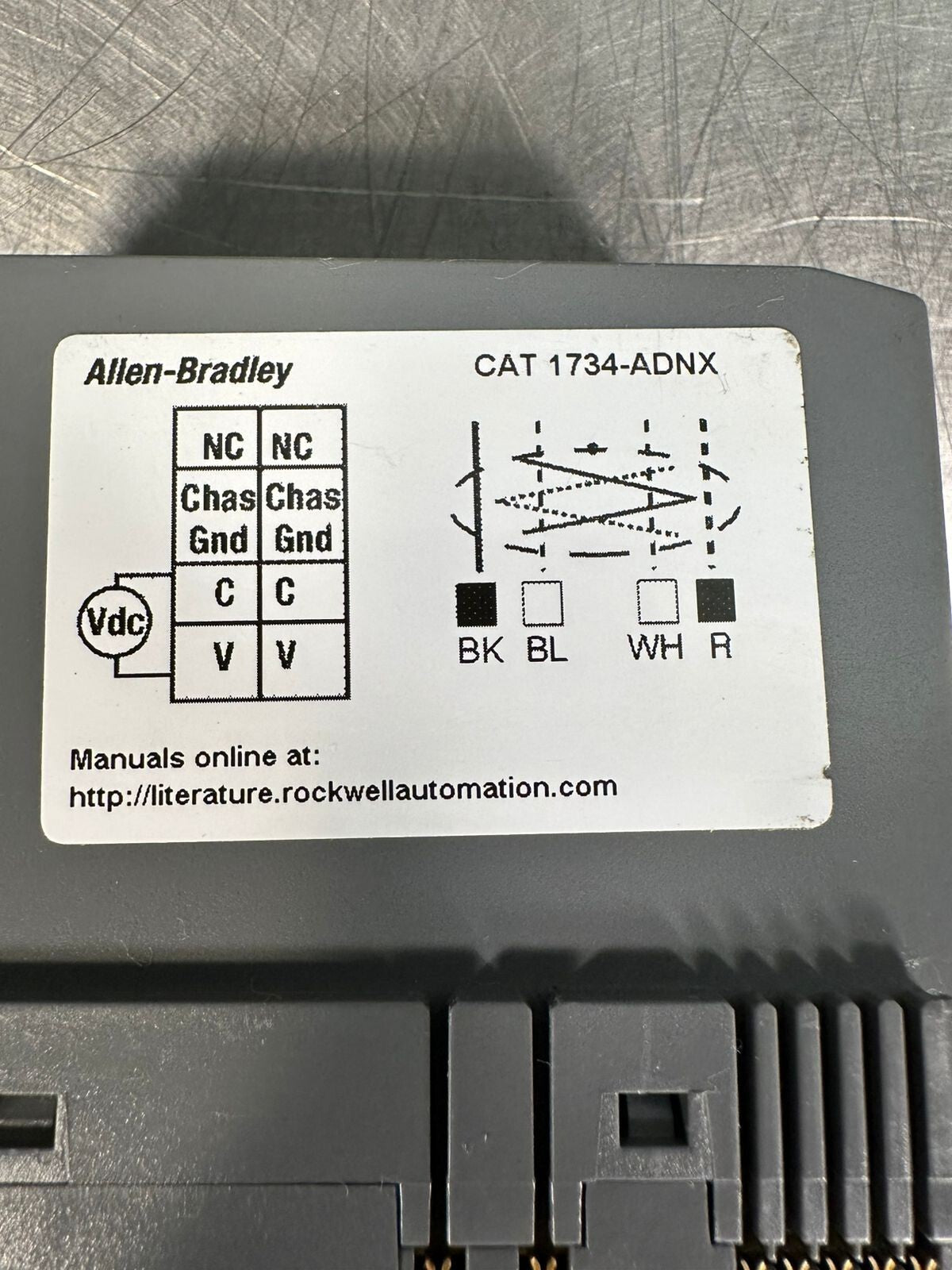 Allen-Bradley 1734-ADNX Point I/O DeviceNet Adapter                (5.3.3)