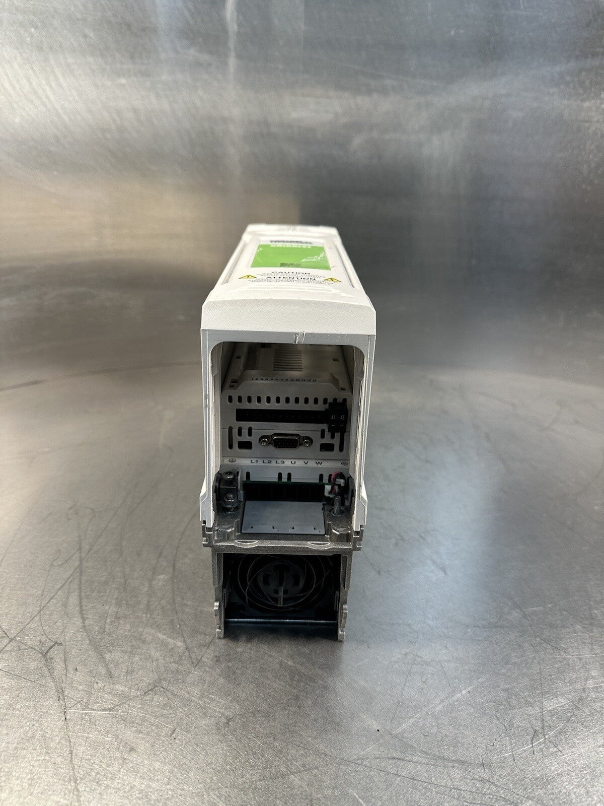 UNIDRIVE  Control Techniques M702-034-00062-A - (BIN-1.4.1)