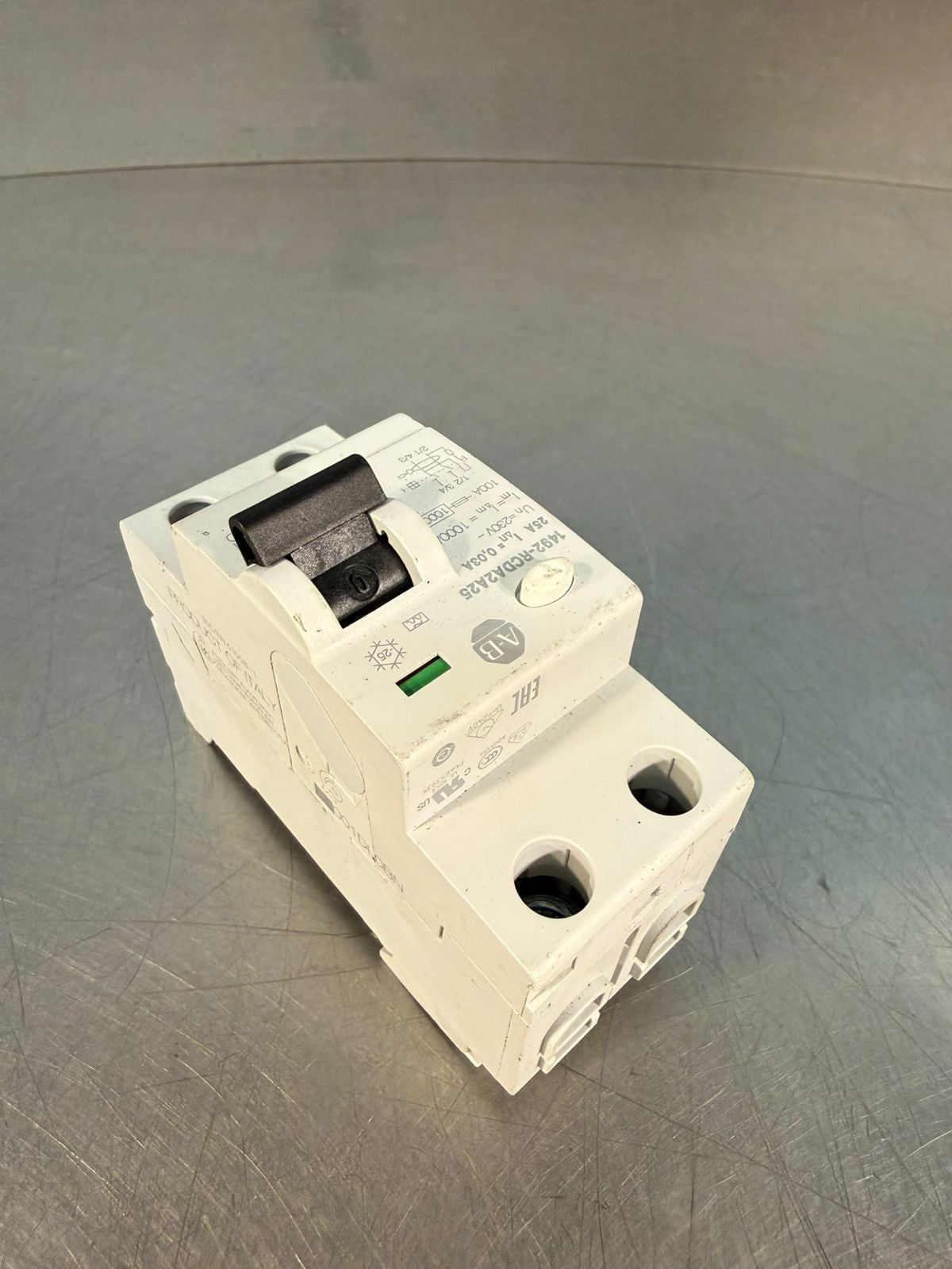 Allen Bradley 1492-RCDA2A25 /D Circuit Breaker 25A PN: D165876     (3.1.2)
