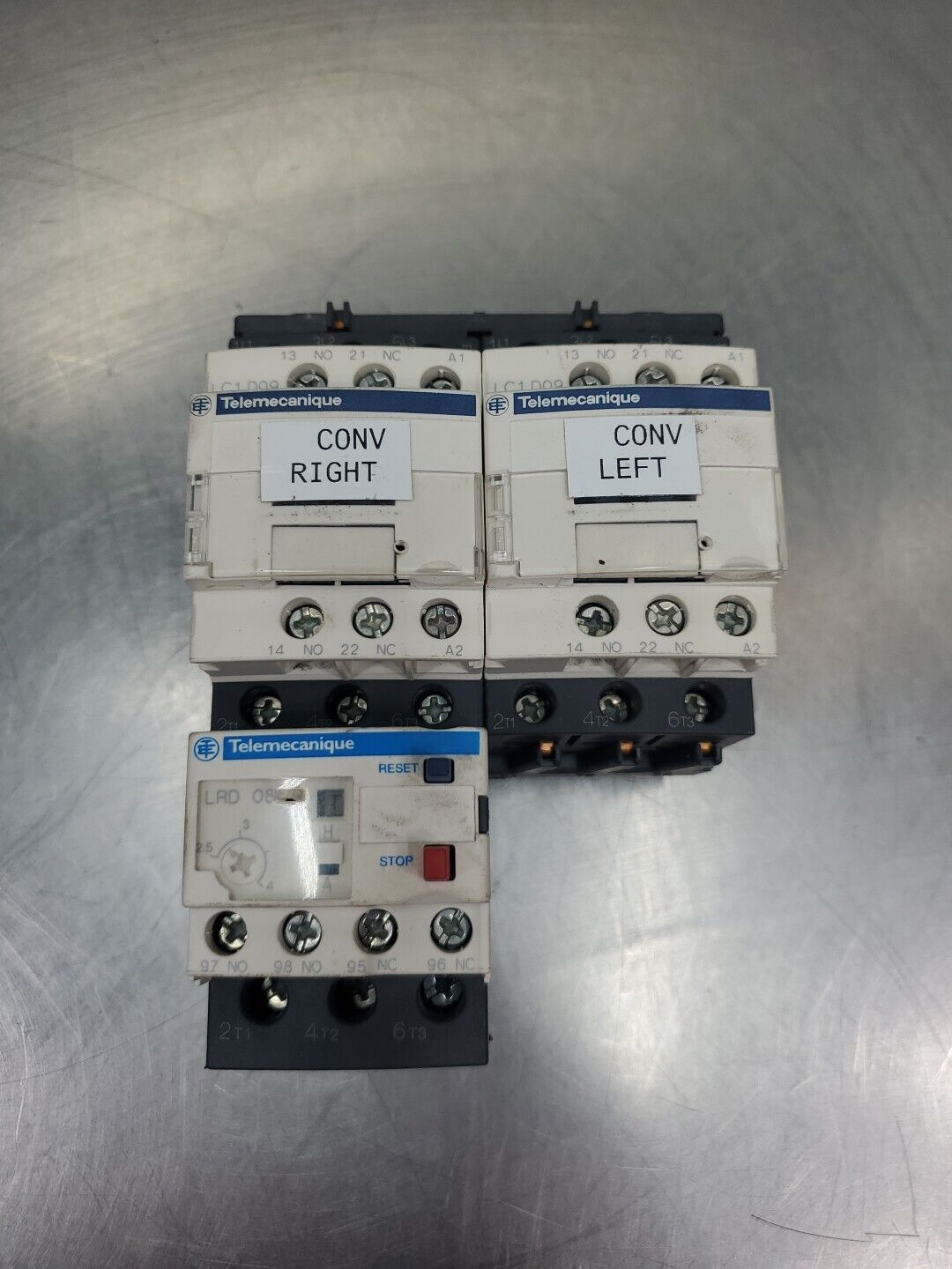 Telemecanique LC2D09 08 03 Reversing Contactor, 25A (LRD 08)               4C-13