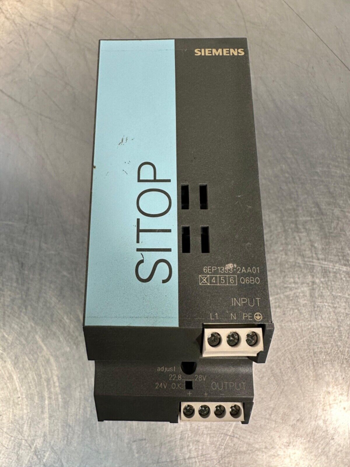 Siemens 6EP1333-2AA01 Sitop Smart Power Supply 120/230VAC (4C-29)