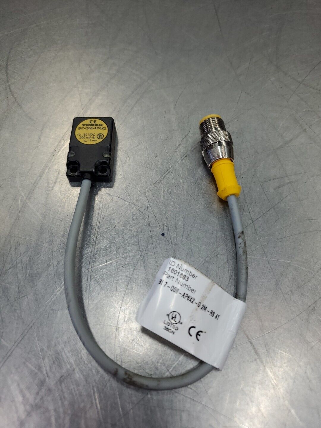 Turck  BI 7-Q08-AP6X2-0.2M-RS 4T  Sensor, 10-30VDC, 200 mA                 5E-20