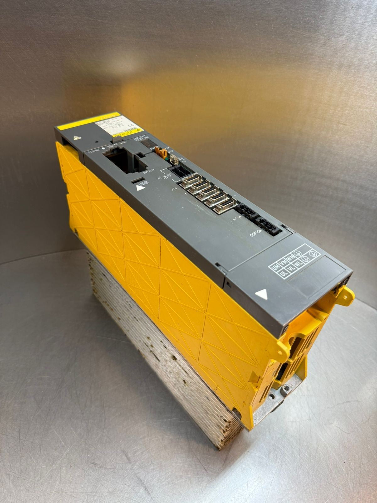 Fanuc A06B-6096-H207 Servo Driver Amplifier                       (12.4.1)