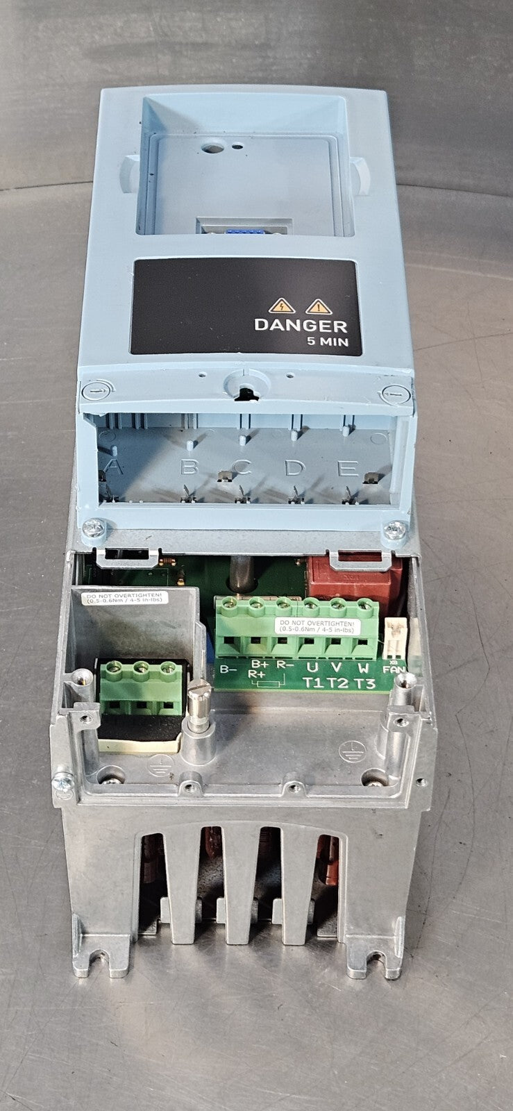 Eaton SVX001A1-4A1B1 Motor Drives/VFDs/Speed Controller                 (BIN654)