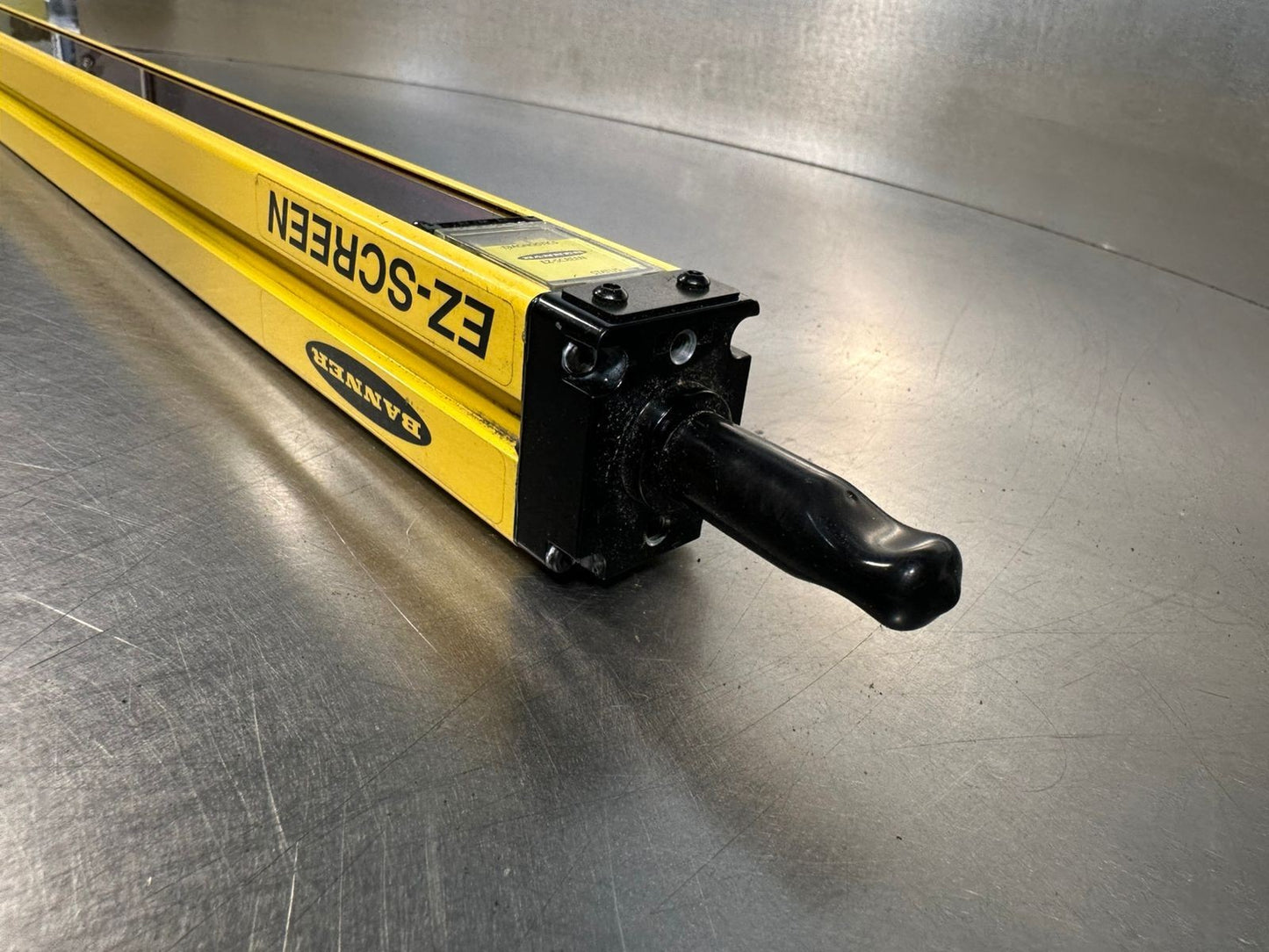 Banner EZ-Screen Light Curtain Set SLSE14-1050Q8 1050mm         (8.4.3)