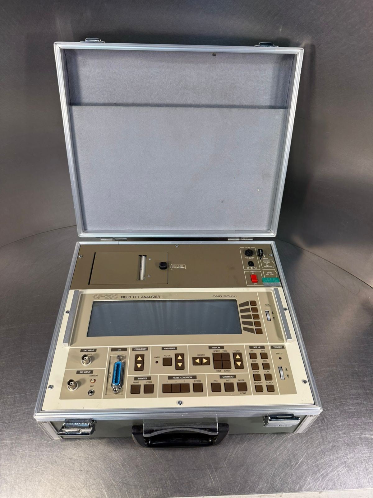 Ono Sokki CF-200 Field Fft Analyzer              (10.5.4)