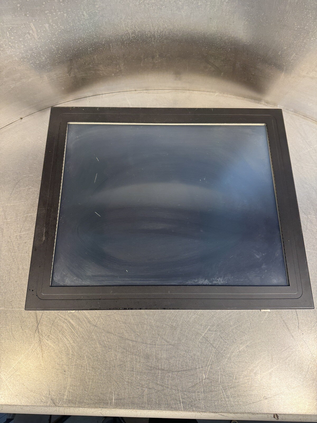 ADVANTECH IDS-3217R-35SXA1E / IDS3217R35SXA1E Industrial Monitor (Bin2.5.5)