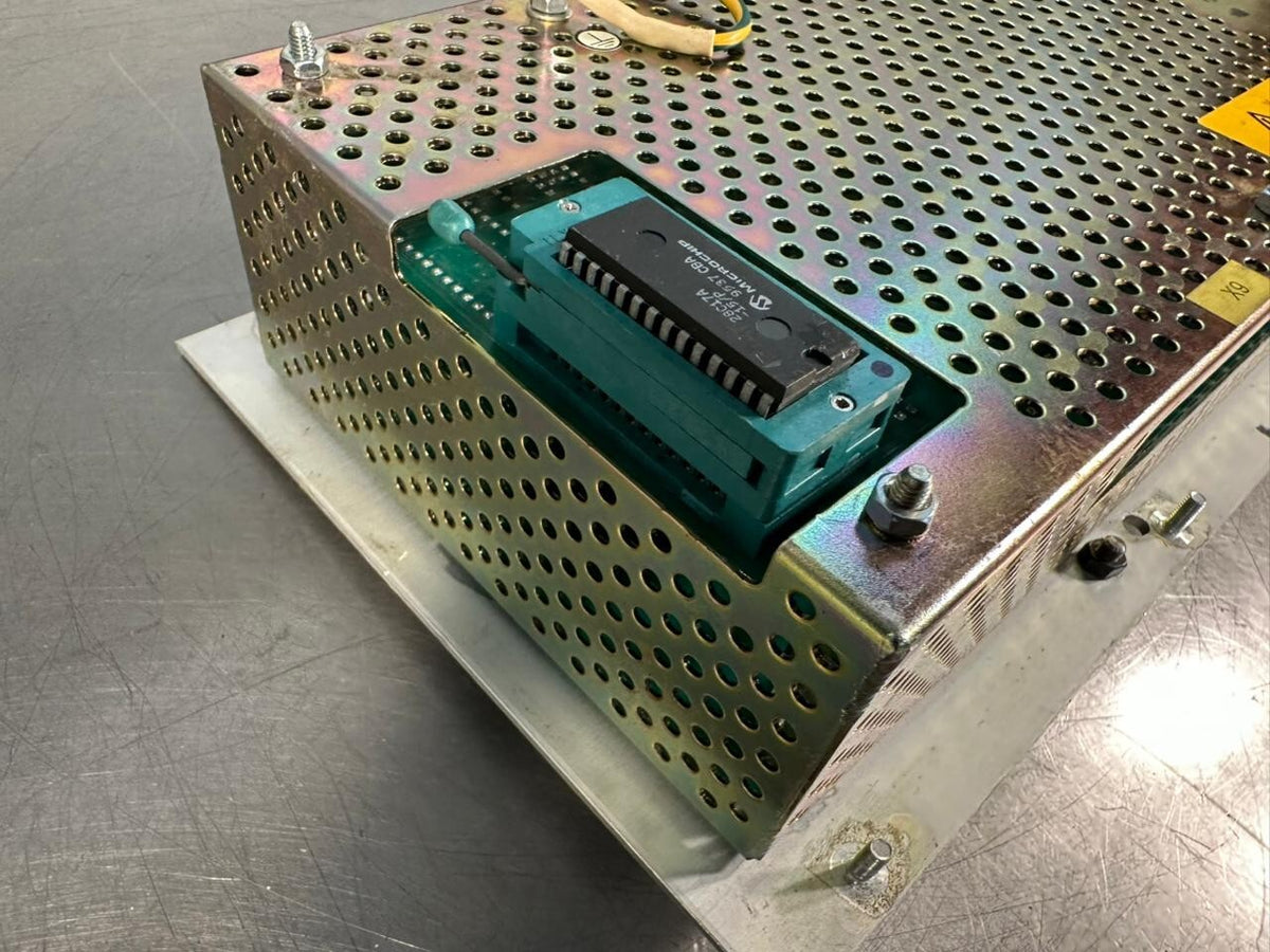 Strecker Digital  with 28C17A-15/P Microship                    (3.2.3)