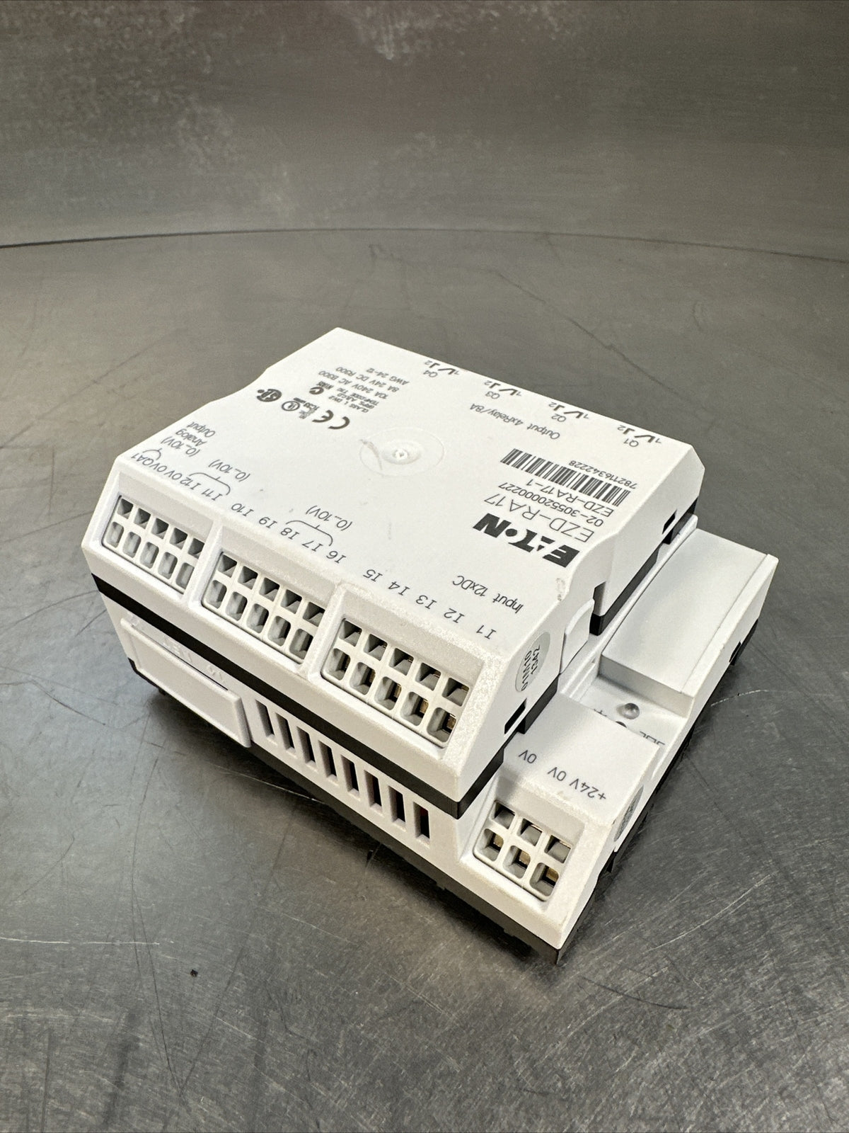 Moeller Eaton EZD-RA17 never Used Old Inventory (BIN-2.3.3)