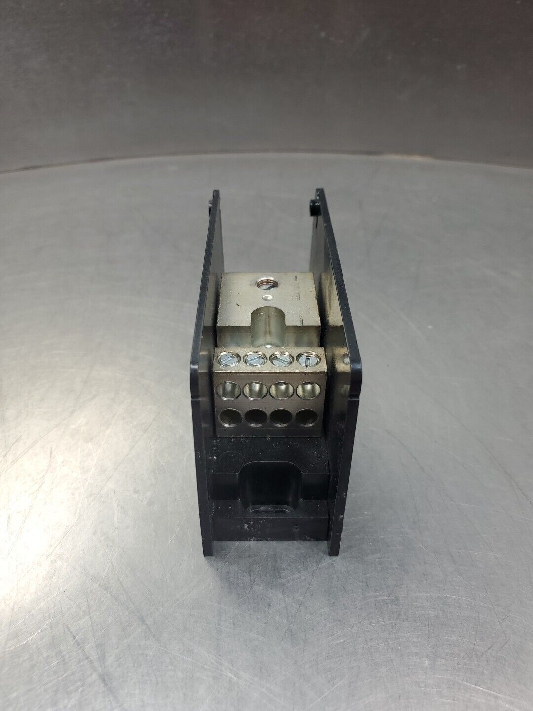 Ferraz Shawmut MPDB66581 Series Intermediate Power Connector Terminal.     4C-31
