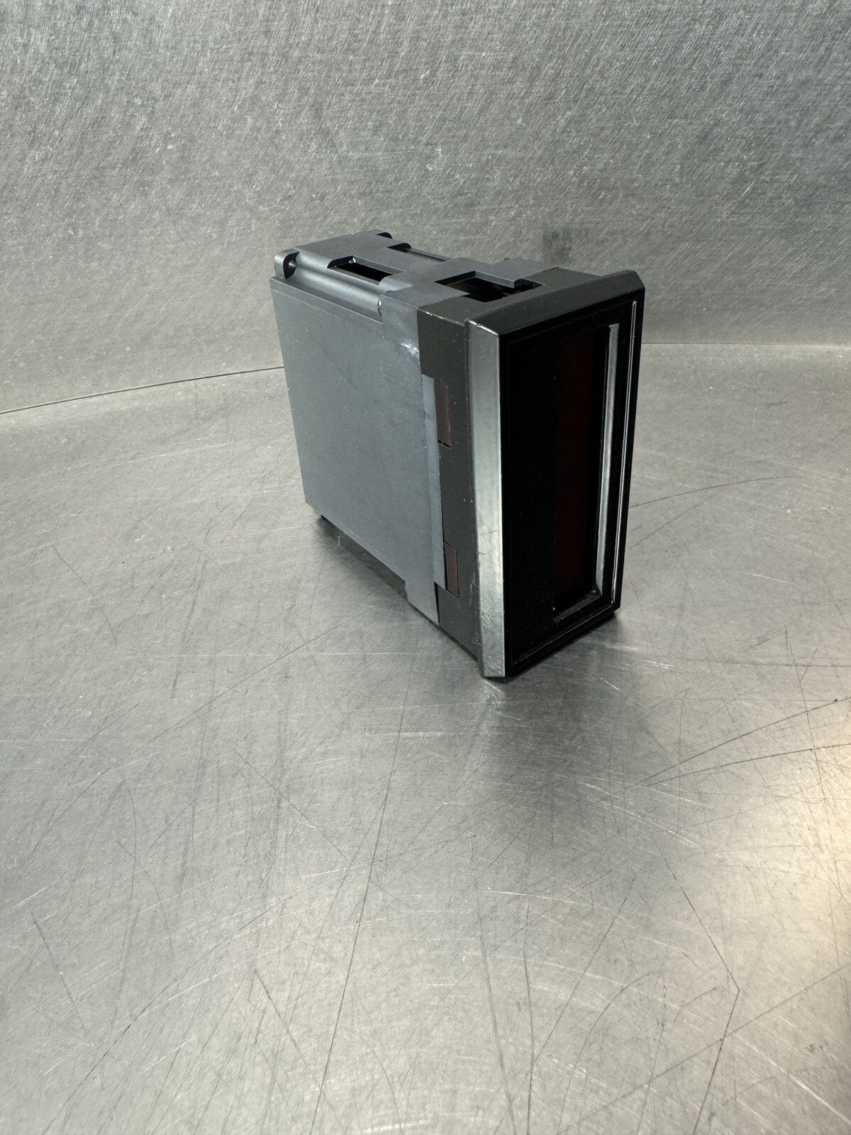 New Red Lion APLR0600 Display *Missing original box* (bin4.4.4)