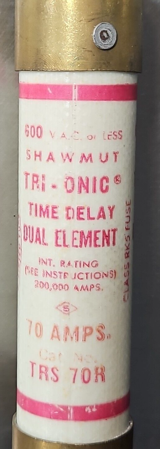 Gould Shawmut A6D80R Dual Element Time Dekay 70 A 600V                   Loc4B29