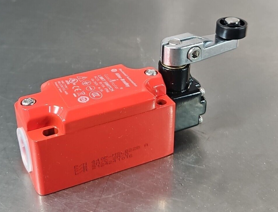 Allen Bradley 440P-MSLB22B Ser A limit switch                           (BIN435)