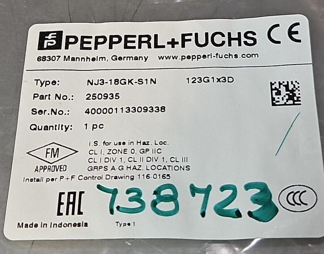 Pepperl+Fuchs NJ3-18GK-S1N Photoelectric switch sensor                   Loc5D27